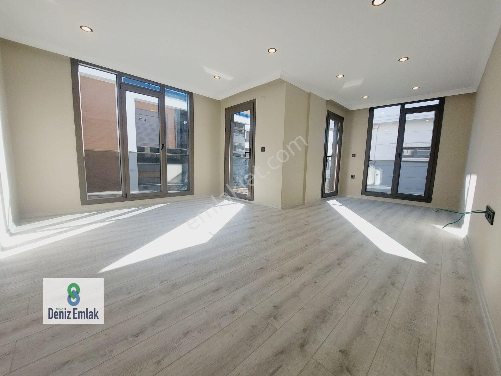 Denizden Akçayda Kapalı Otoparklı Yeni Satılık 3+1 Dubleks Daire. — fotoğraf 2