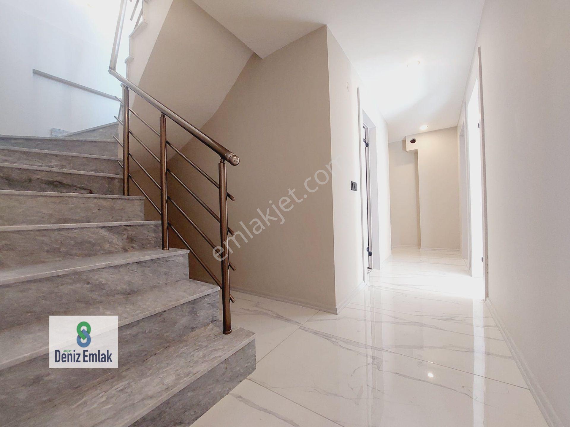 Denizden Akçayda Kapalı Otoparklı Yeni Satılık 3+1 Dubleks Daire. — fotoğraf 4