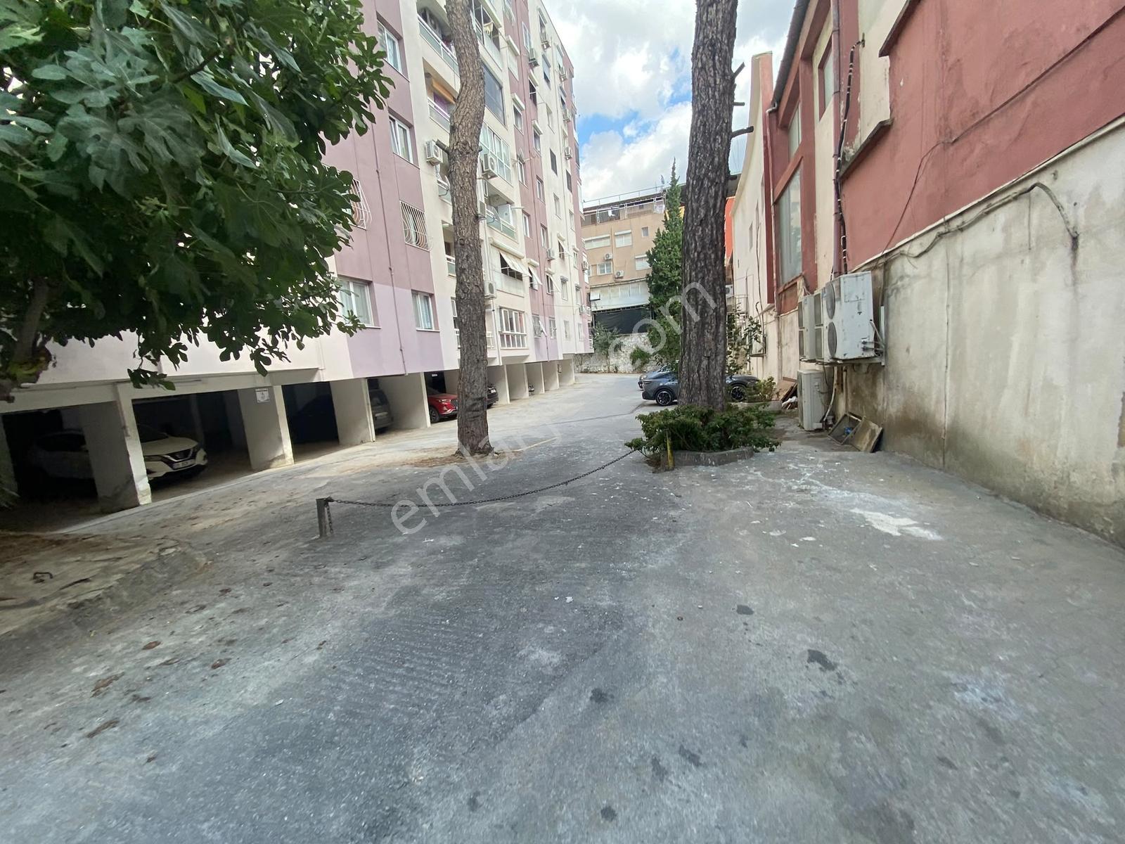 Emek Sitesinde Arakat Asansörlü Otoparklı Kapıcılı Kilerli Daire — fotoğraf 6
