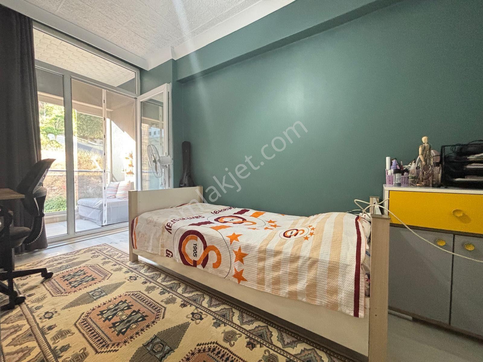 ▀▄mera Emlaktan Atatürk Mh. Ayrı Mutfaklı 3+1 140m2 Acil Daire — fotoğraf 14