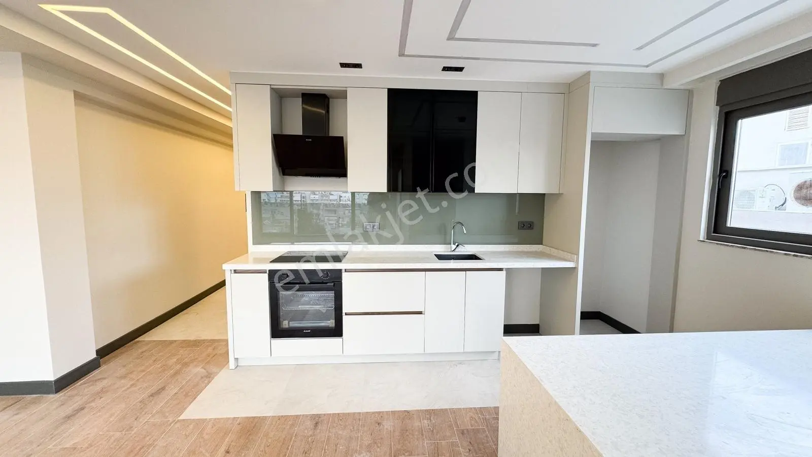 Işıklar Caddesi'nde Deniz Manzaralı 4+1 Dubleks Akıllı Ev Sistem — fotoğraf 3