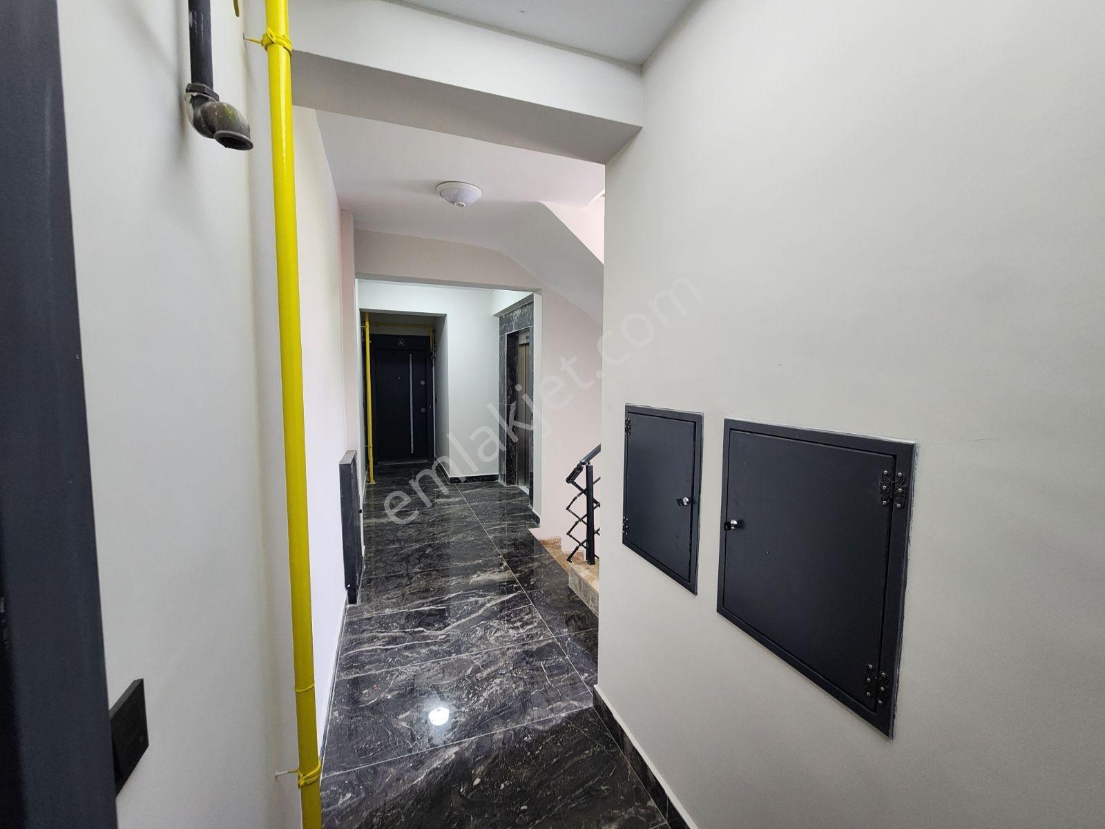 Hem Ofis Hem Yaşam Alanı! Prestijli Konumda 1+1 Daire — fotoğraf 19