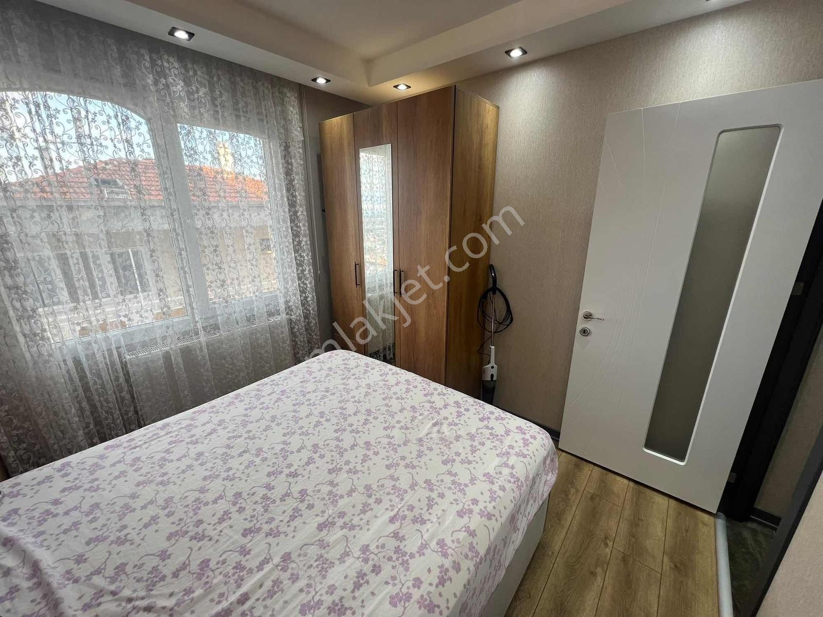 Korutürk Mah 2+1 Ekonomi Üniv Karşısında Manzaralı Satılık Daire — fotoğraf 11