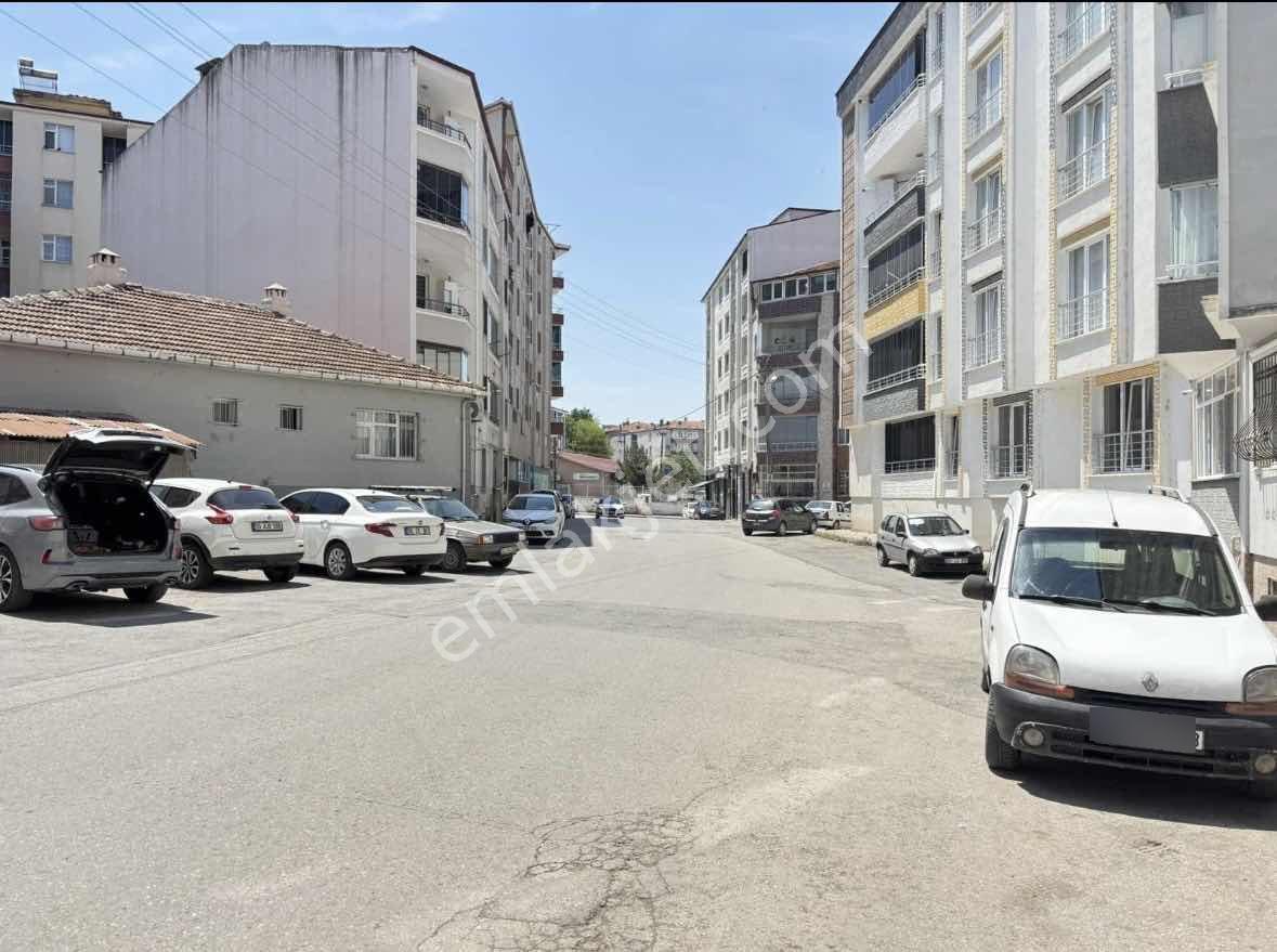 Yıldırım Emlak'tan Mevlana Mahallesi 3+1 Satılık Daire — fotoğraf 2