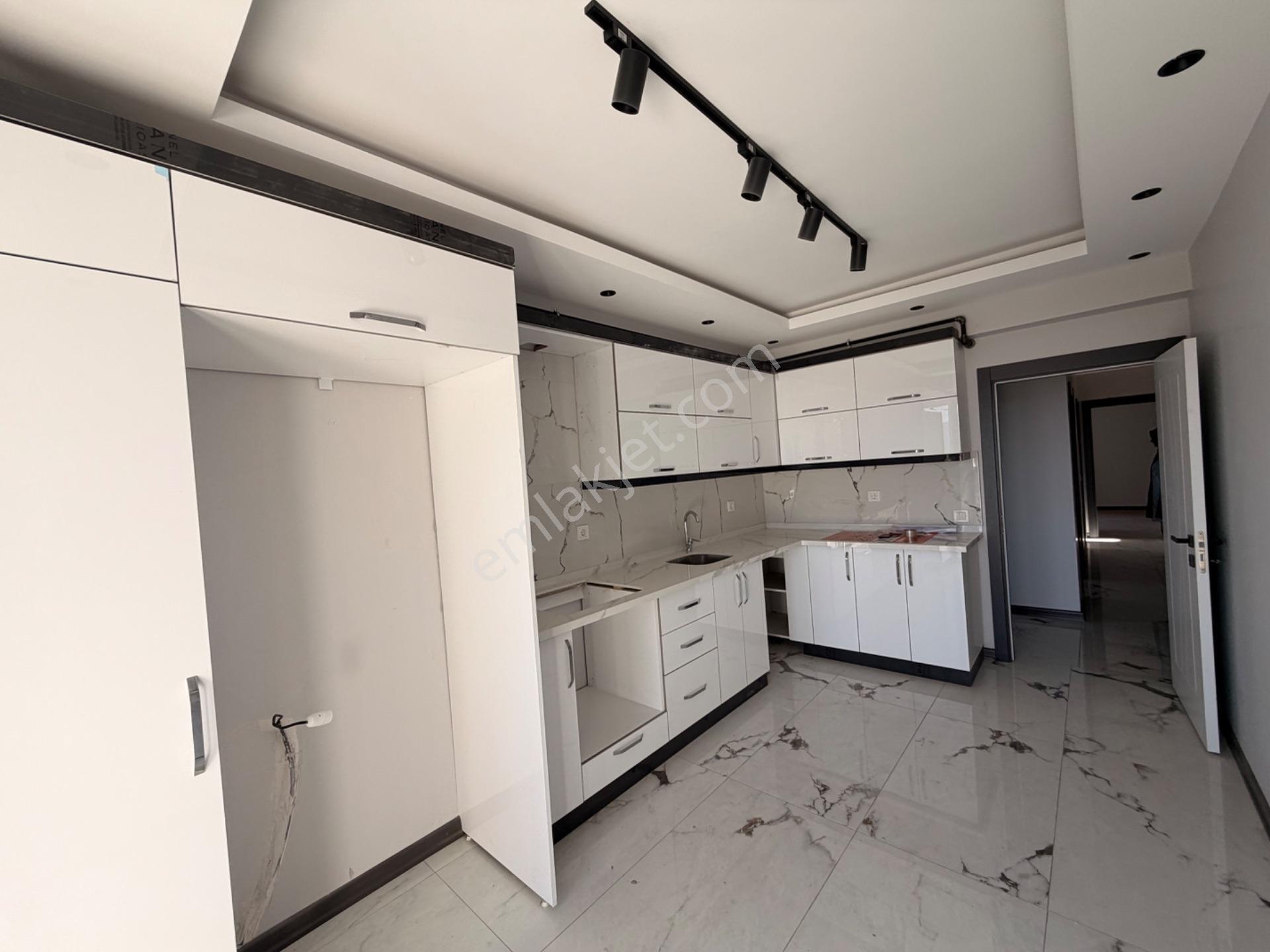Wisrem Safranboludan Bağlarbaşında İskanlı Satılık 4+1 Daire — fotoğraf 26