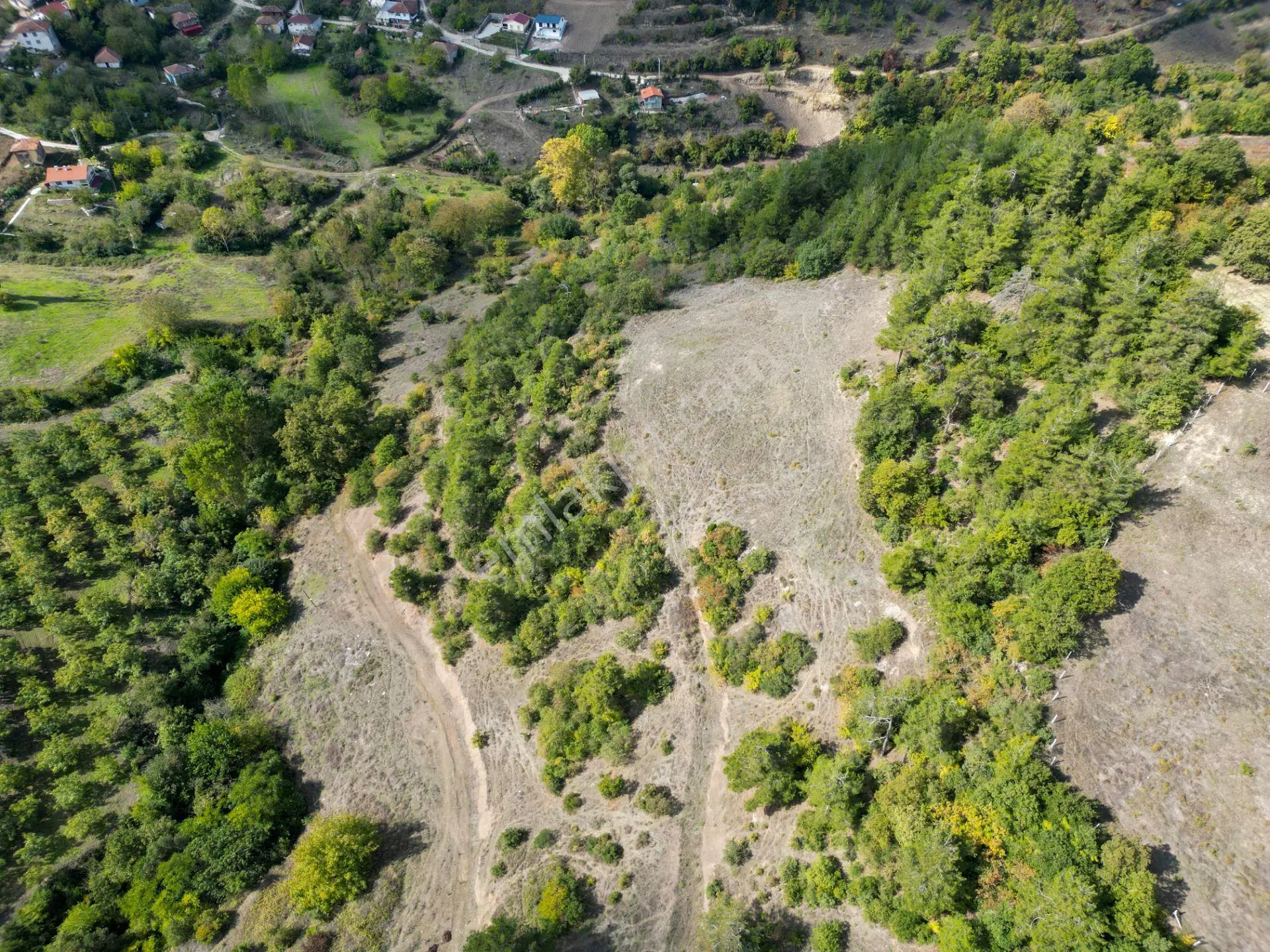 Uzmanlar'dan Karamürsel Çamdibi Satılık 2756 M2 %5 İmarlı Tarla — fotoğraf 4