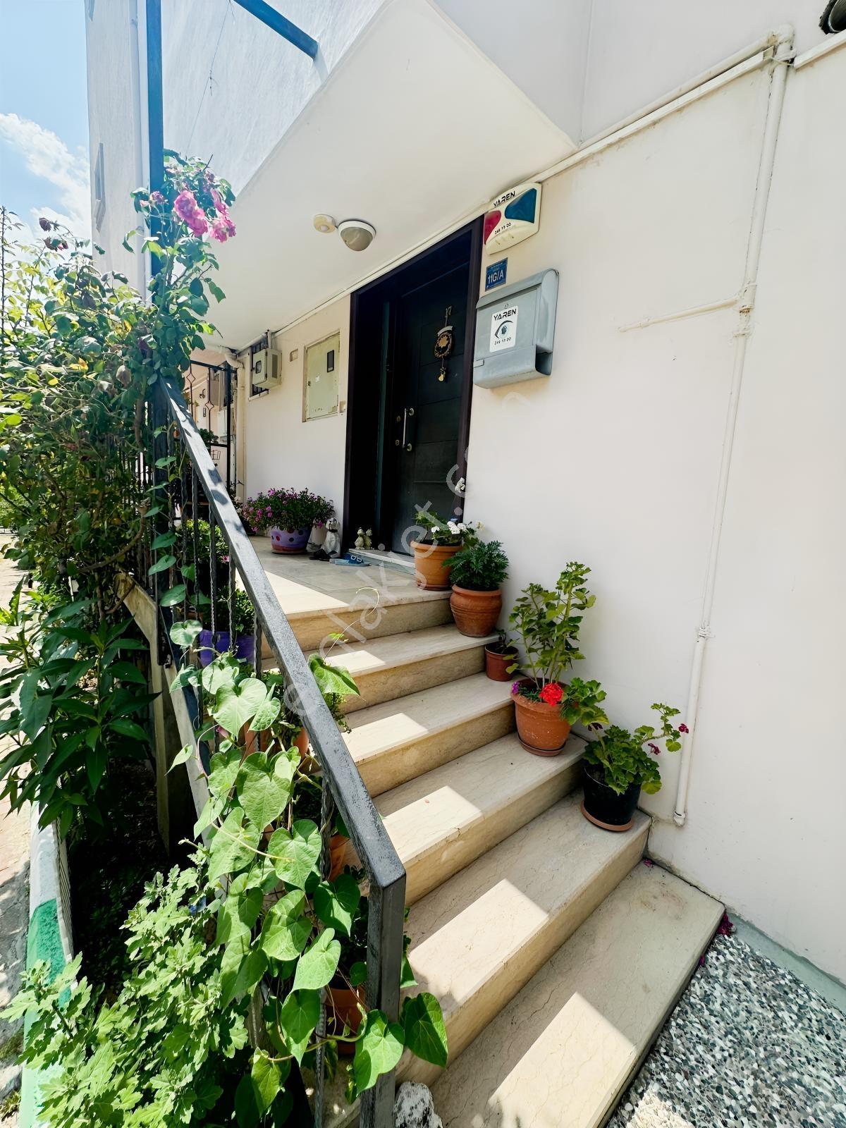 Beşevler Kültür'de | Havuzlu Site Özel Bahçeli 5+2 Satılık Villa — fotoğraf 7