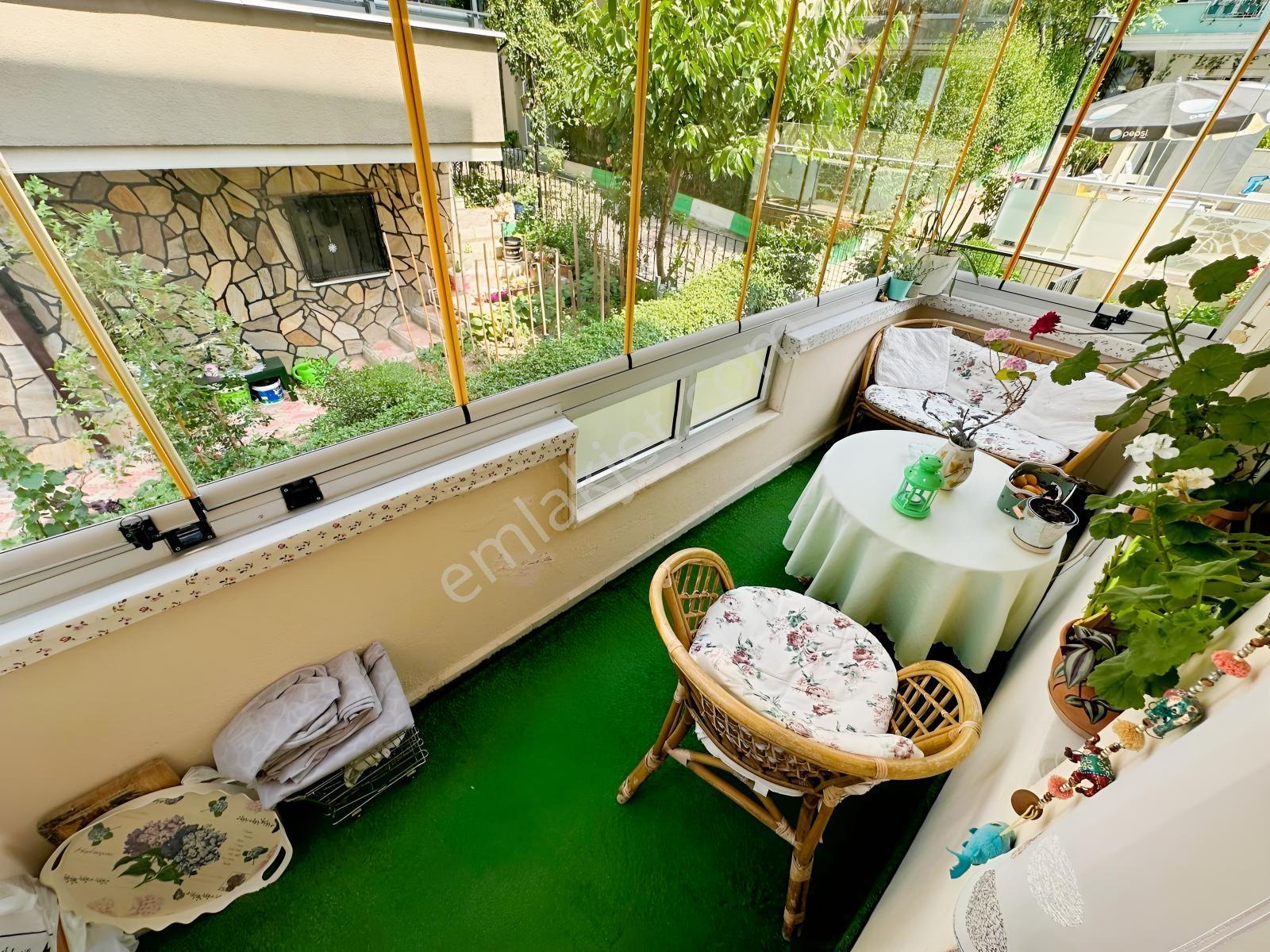 Beşevler Kültür'de | Havuzlu Site Özel Bahçeli 5+2 Satılık Villa — fotoğraf 18