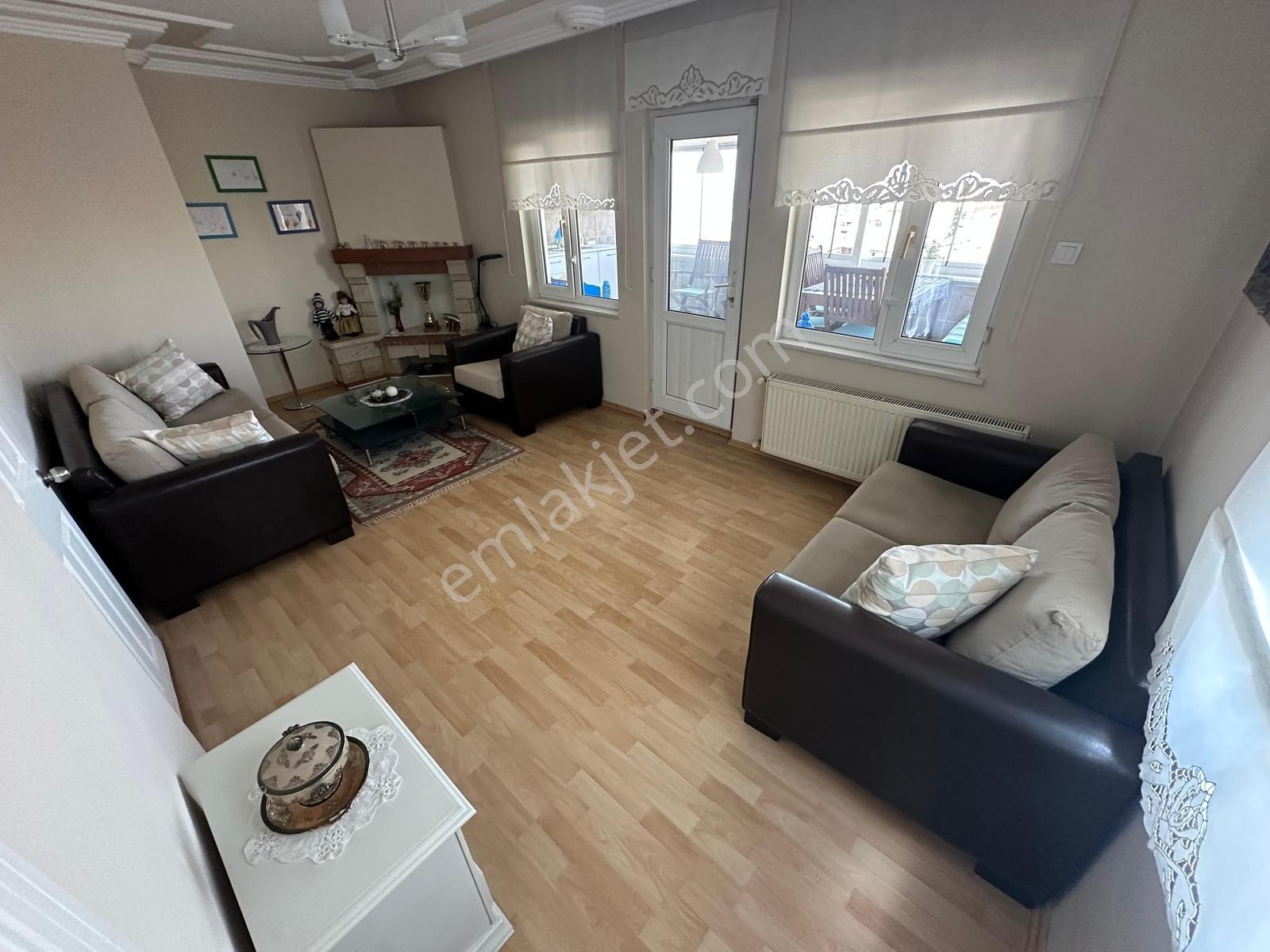 Beşevler Kültür'de | Havuzlu Site Özel Bahçeli 5+2 Satılık Villa — fotoğraf 34