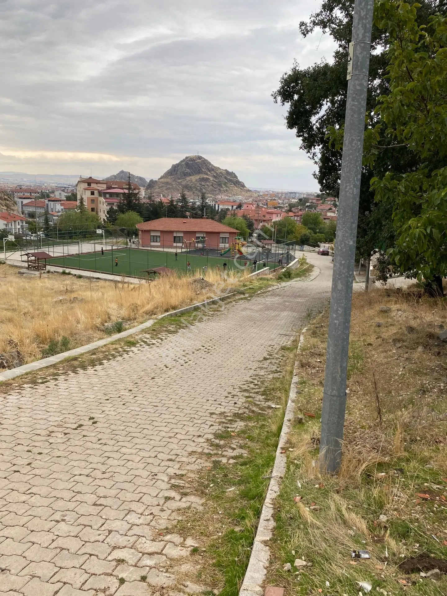 Uydukent Emlaktan Satılık 544m2 Arsa Hamidiye Mah. — fotoğraf 7