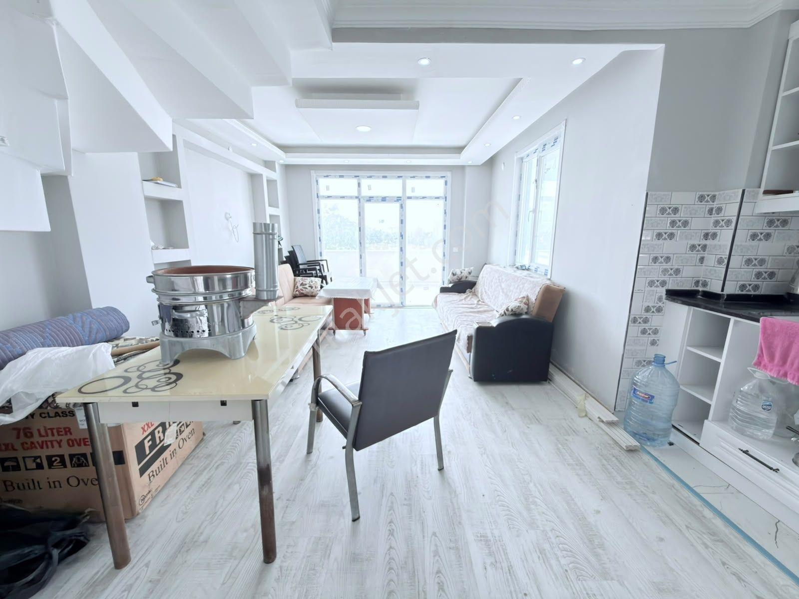 Kartallar-220m² İçerisinde Büyük Bahçeli E5e Yakın Fırsat Yazlık — fotoğraf 11