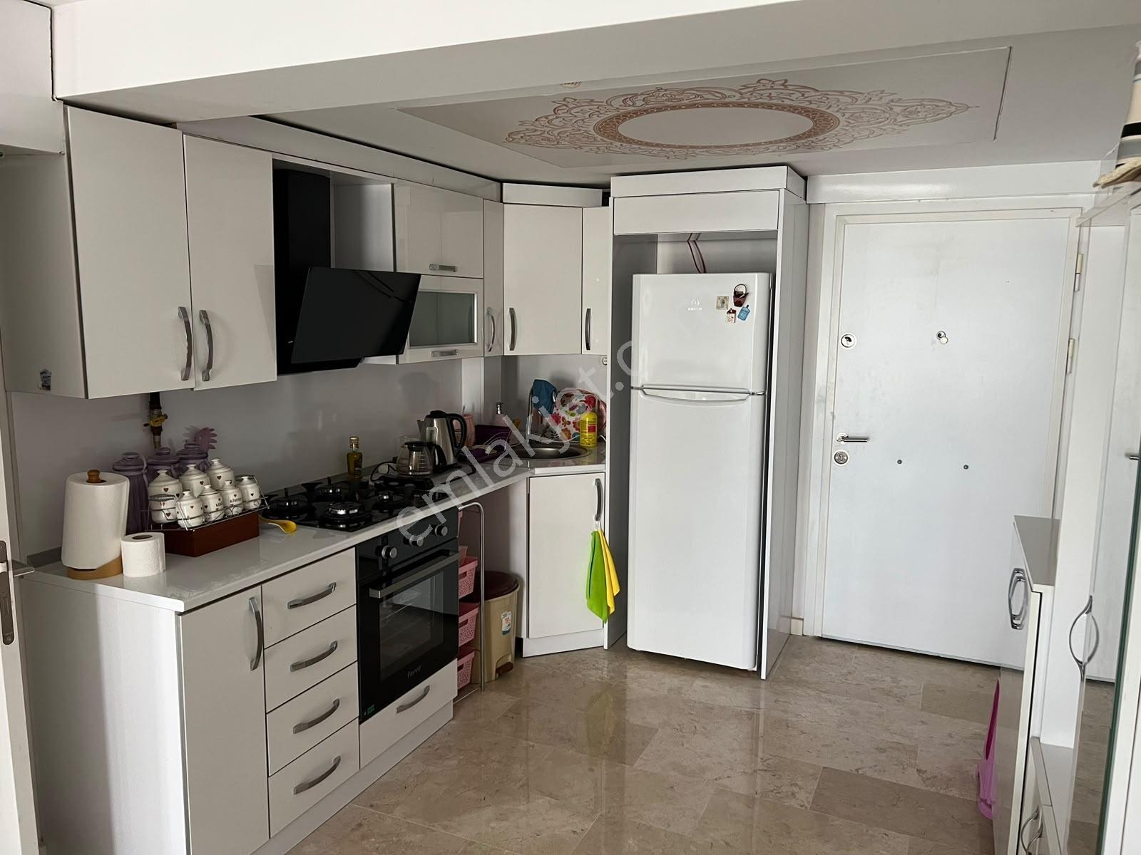 Pegaas'tan Delta Deluxe Sitesinde E5'e Metrobüse Yakın 2+1 Daire — fotoğraf 7