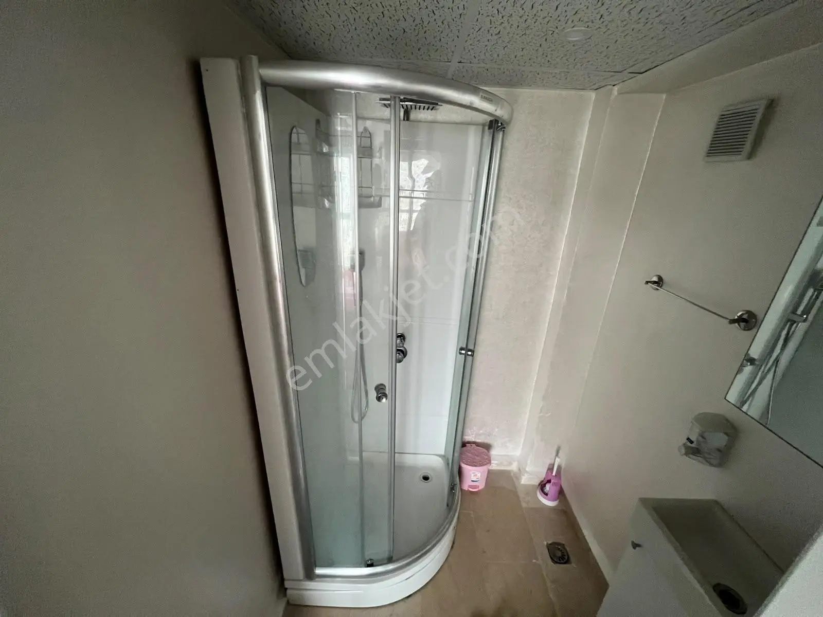 Pegaas'tan Delta Deluxe Sitesinde E5'e Metrobüse Yakın 2+1 Daire — fotoğraf 30
