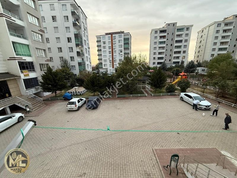 Makro Life Gayrimenkul'den Bagcılarda Satılık 2+0 Daire — fotoğraf 14