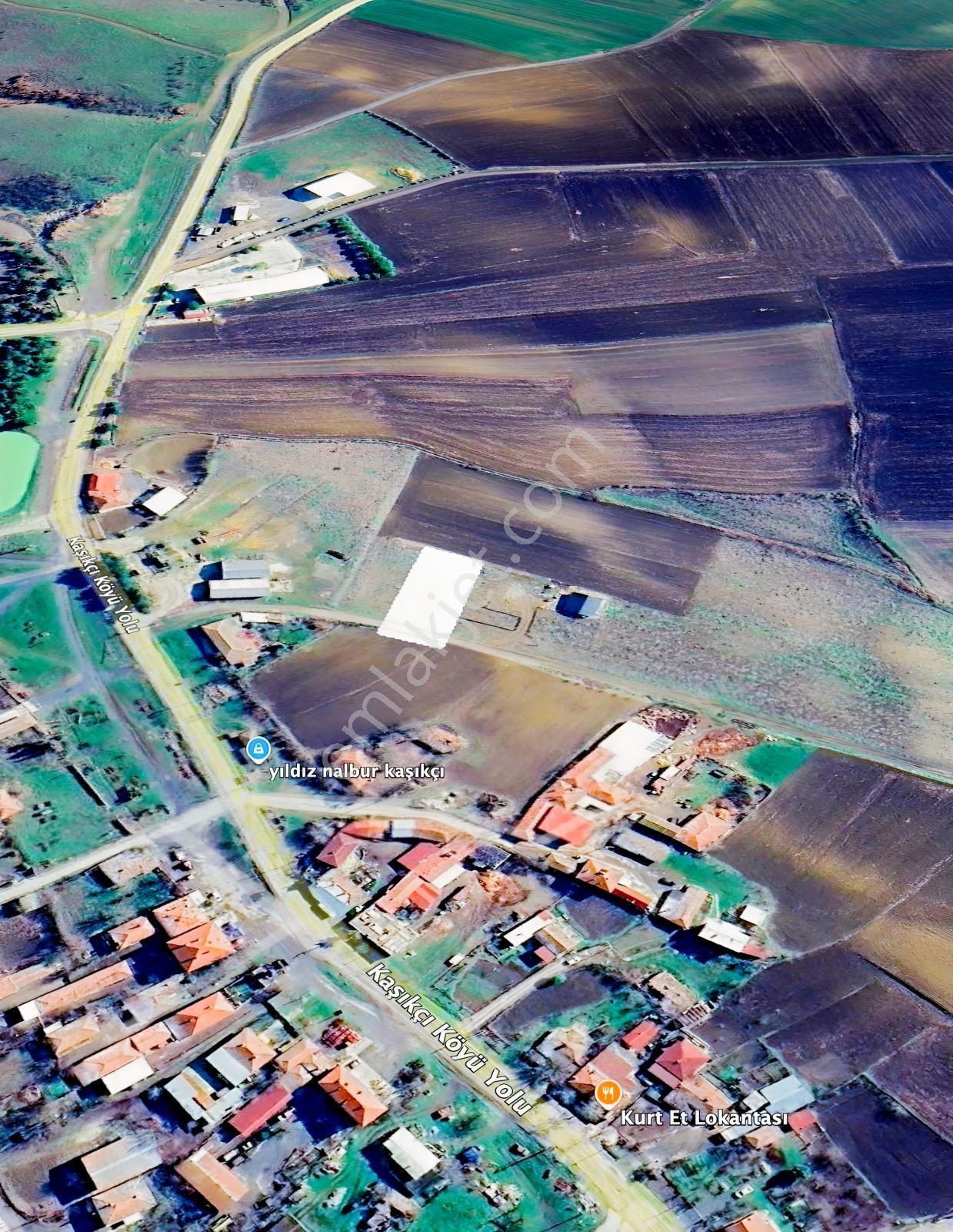 Tekirdağ Köy Merkezinde 216 M2 Arsa ( İmarlı ) — fotoğraf 3