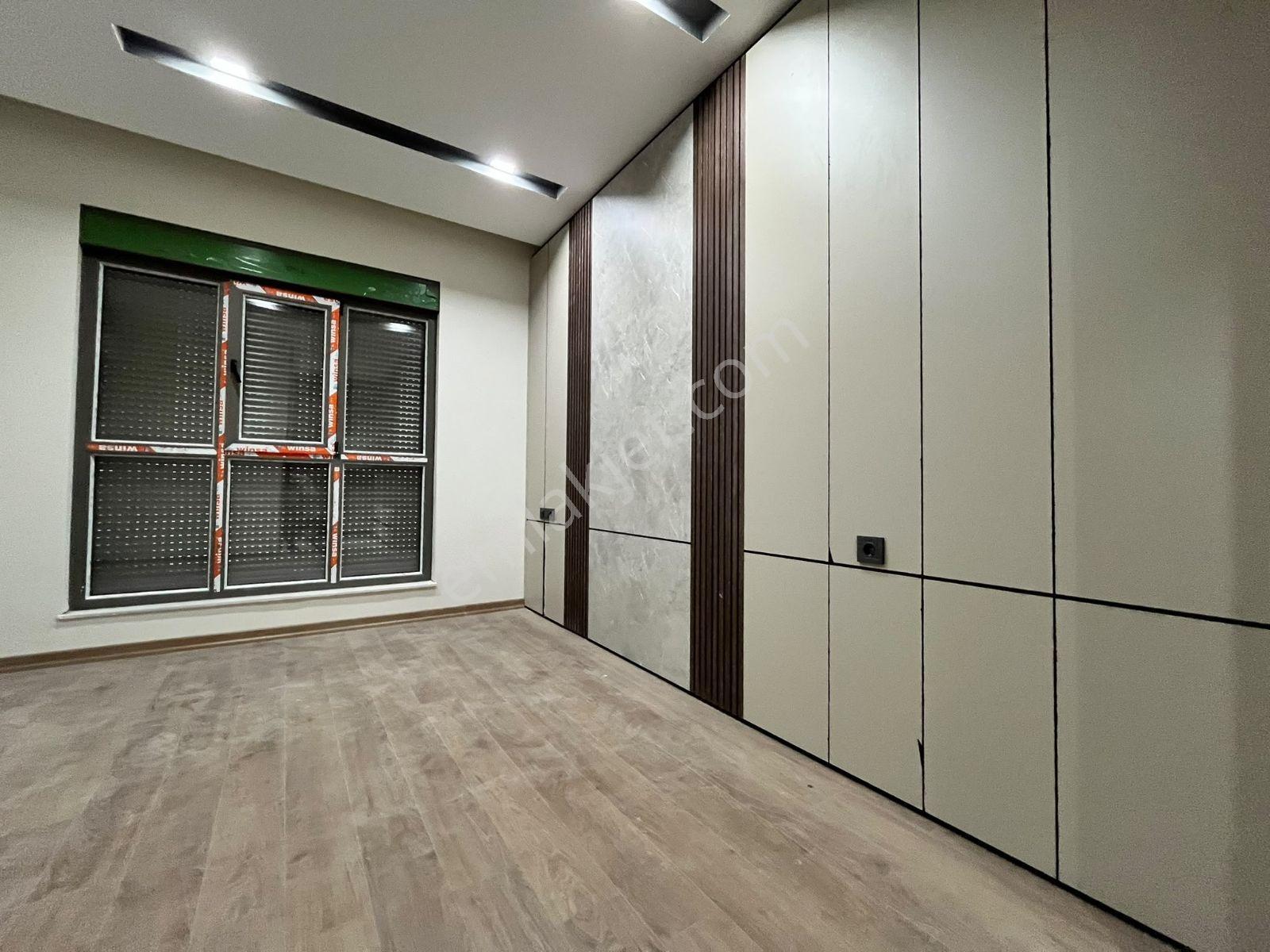 Havuzlu Site'de 2+1 100 M² Ebevyn Banyolu Giyinme Odalı Daire — fotoğraf 8