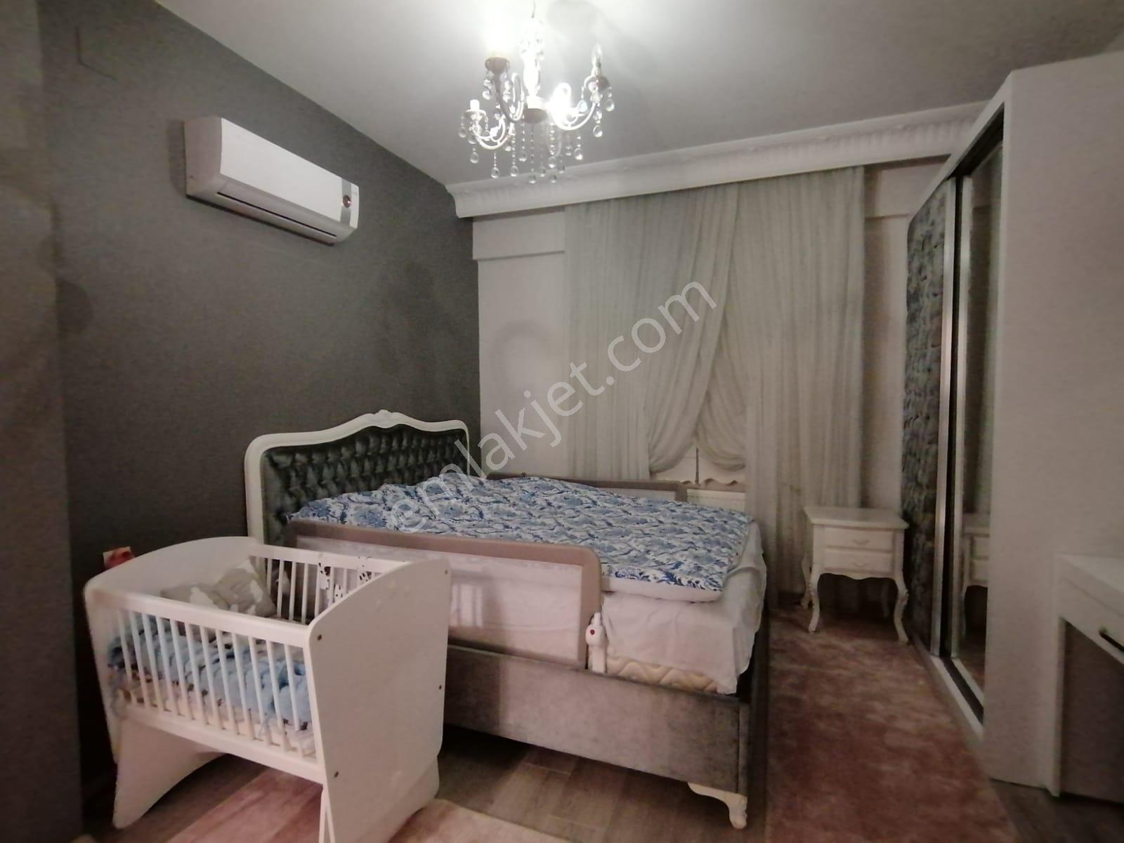 Han Emlak'tan Menderes Mah'de Site İçi Satılık 3+1 Daire — fotoğraf 8