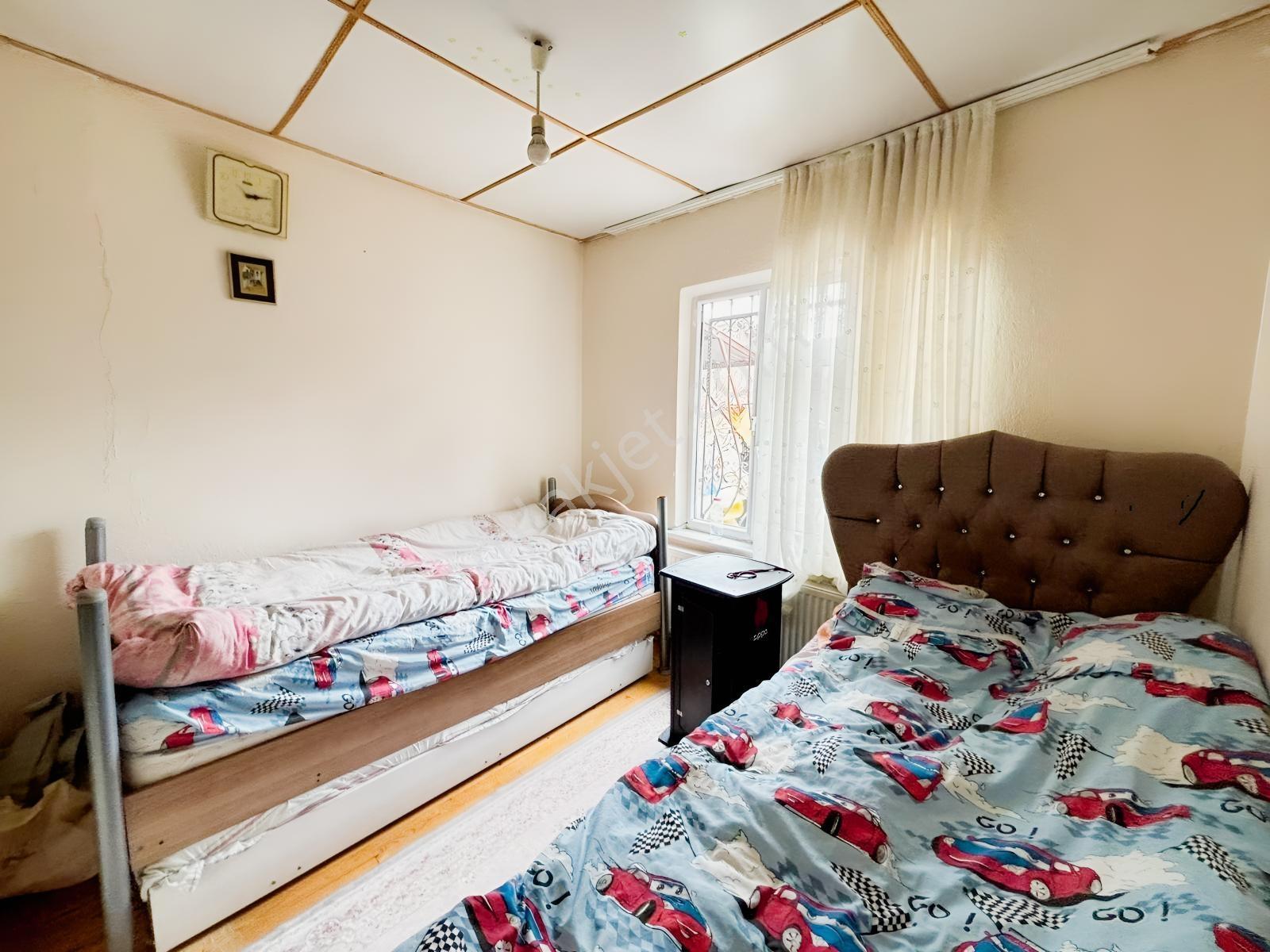 Harmancık'ta Villa Bölgesinde 407 M² Arsa İçinde Müstakil Ev !!! — fotoğraf 7