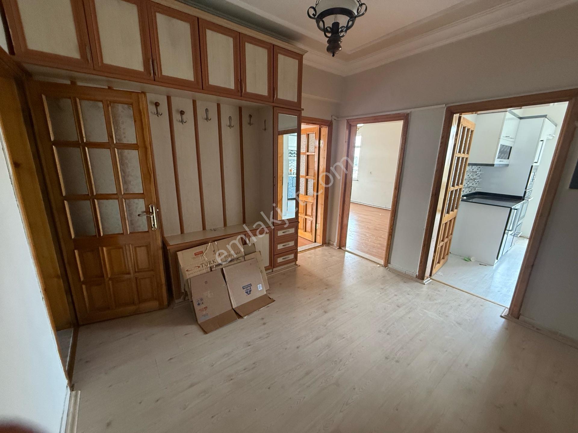 Malatya Şifa Mahallesi 3+1 Geniş Balkonlu Satılık Daire — fotoğraf 2