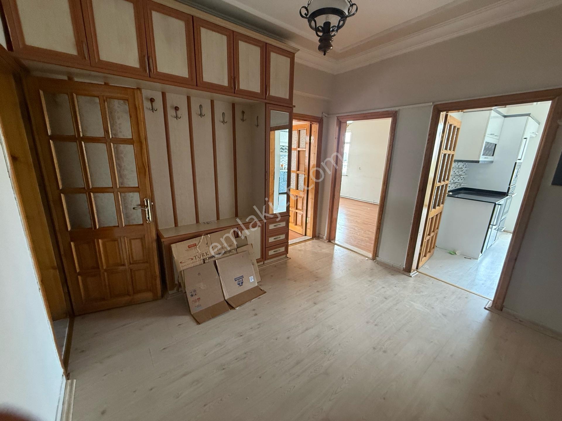 Malatya Şifa Mahallesi 3+1 Geniş Balkonlu Satılık Daire — fotoğraf 3