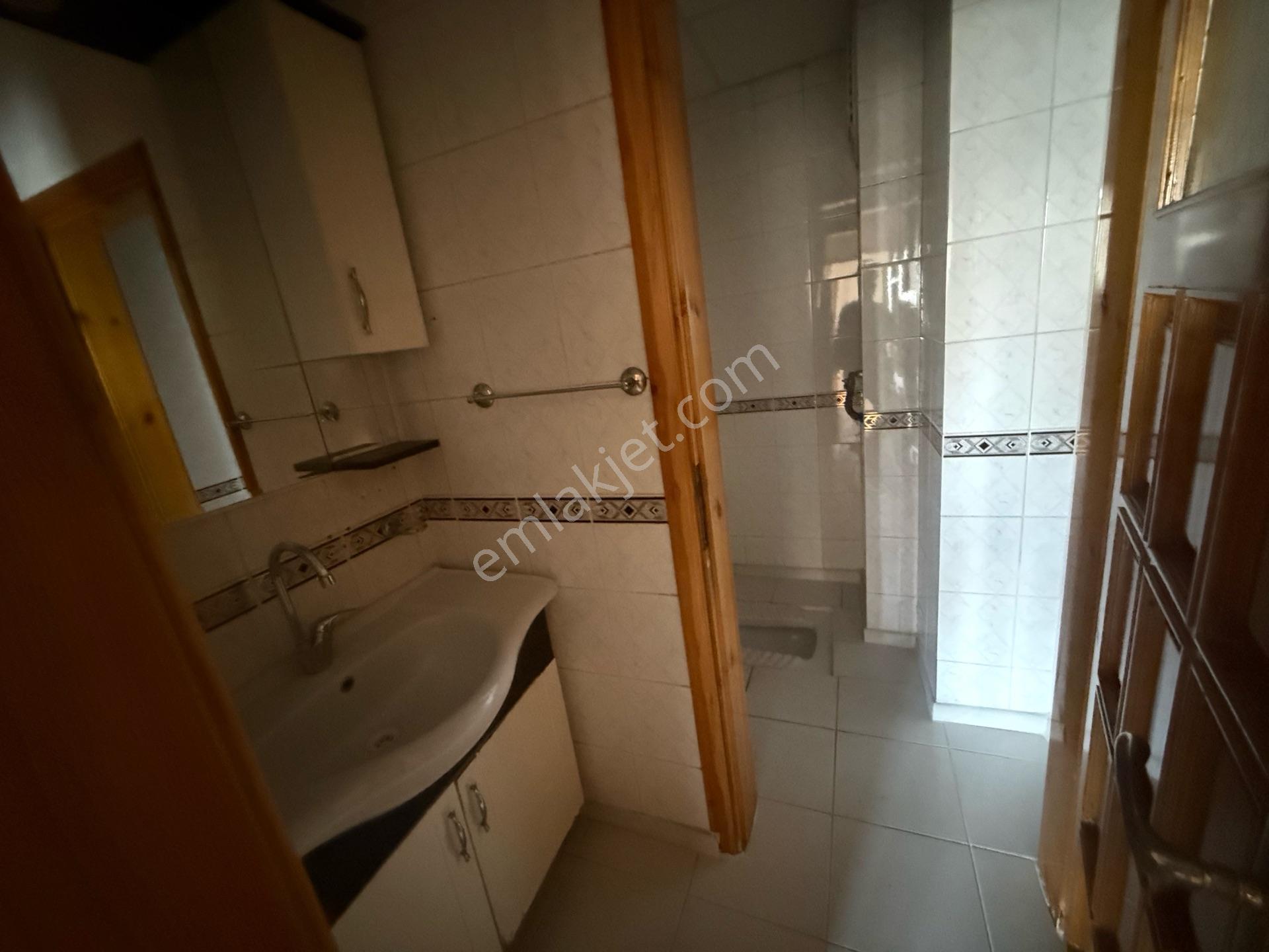 Malatya Şifa Mahallesi 3+1 Geniş Balkonlu Satılık Daire — fotoğraf 4
