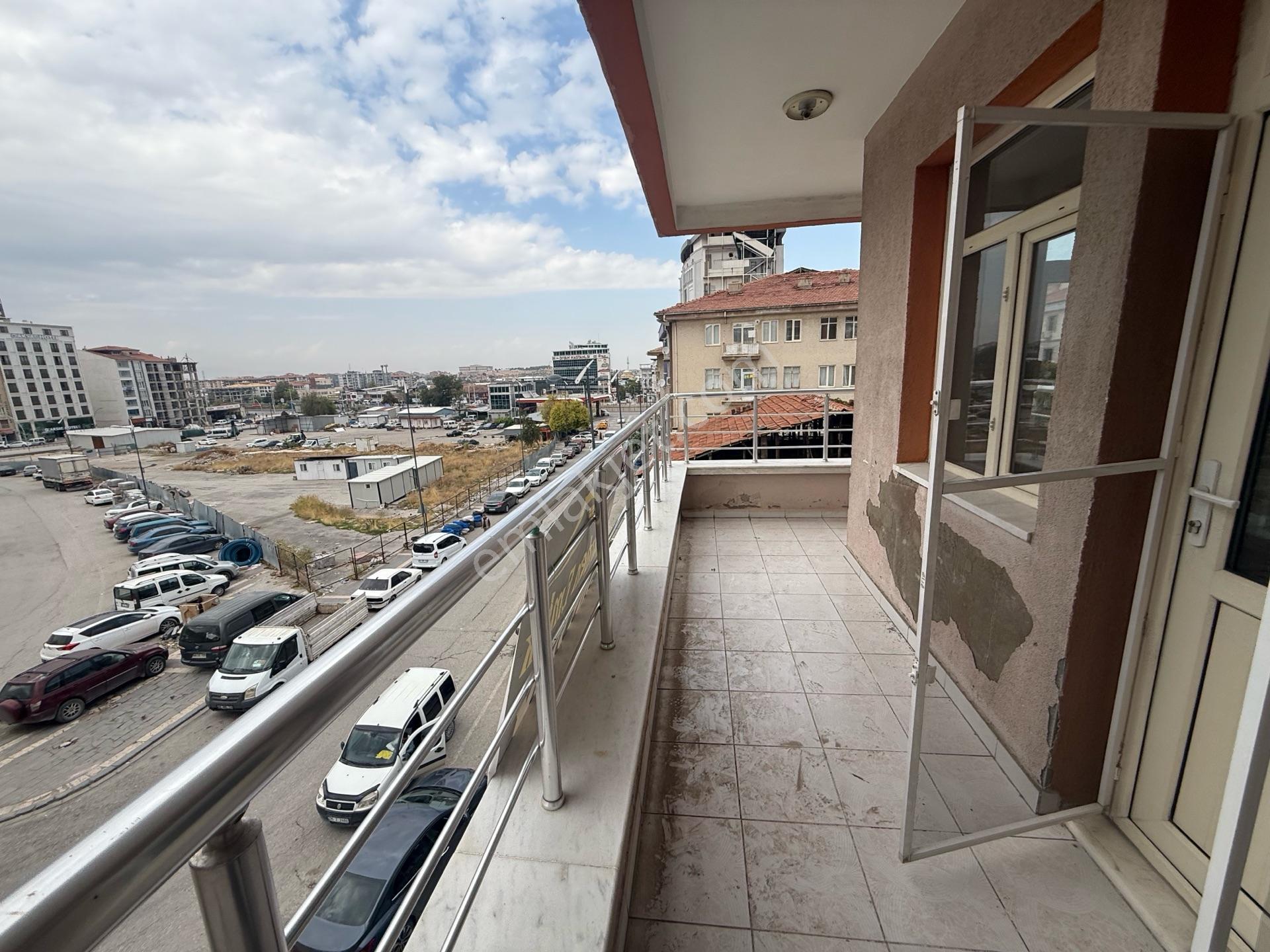 Malatya Şifa Mahallesi 3+1 Geniş Balkonlu Satılık Daire — fotoğraf 9