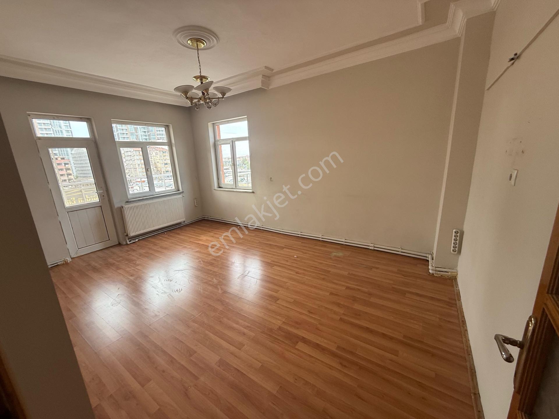 Malatya Şifa Mahallesi 3+1 Geniş Balkonlu Satılık Daire — fotoğraf 12