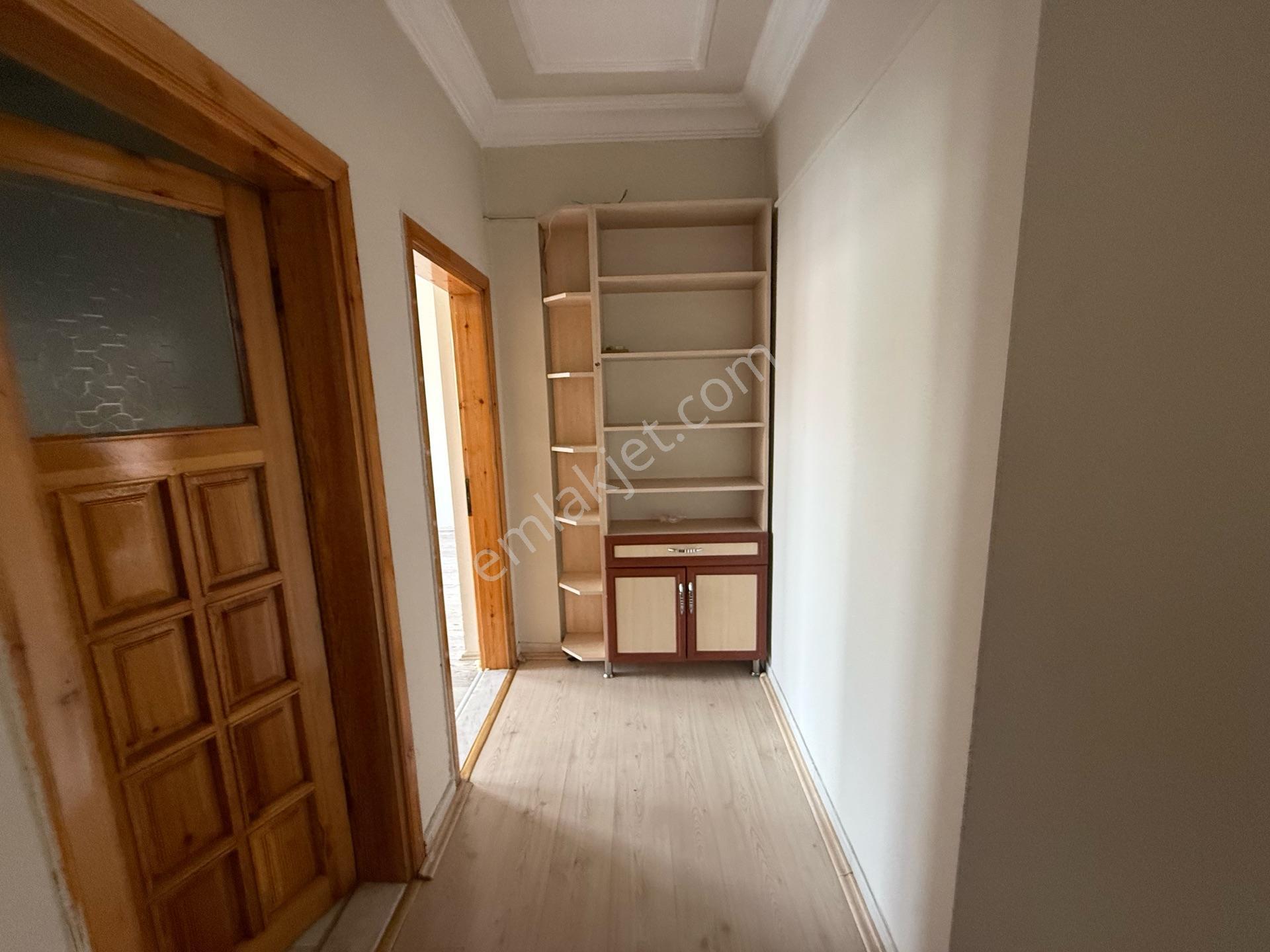 Malatya Şifa Mahallesi 3+1 Geniş Balkonlu Satılık Daire — fotoğraf 18