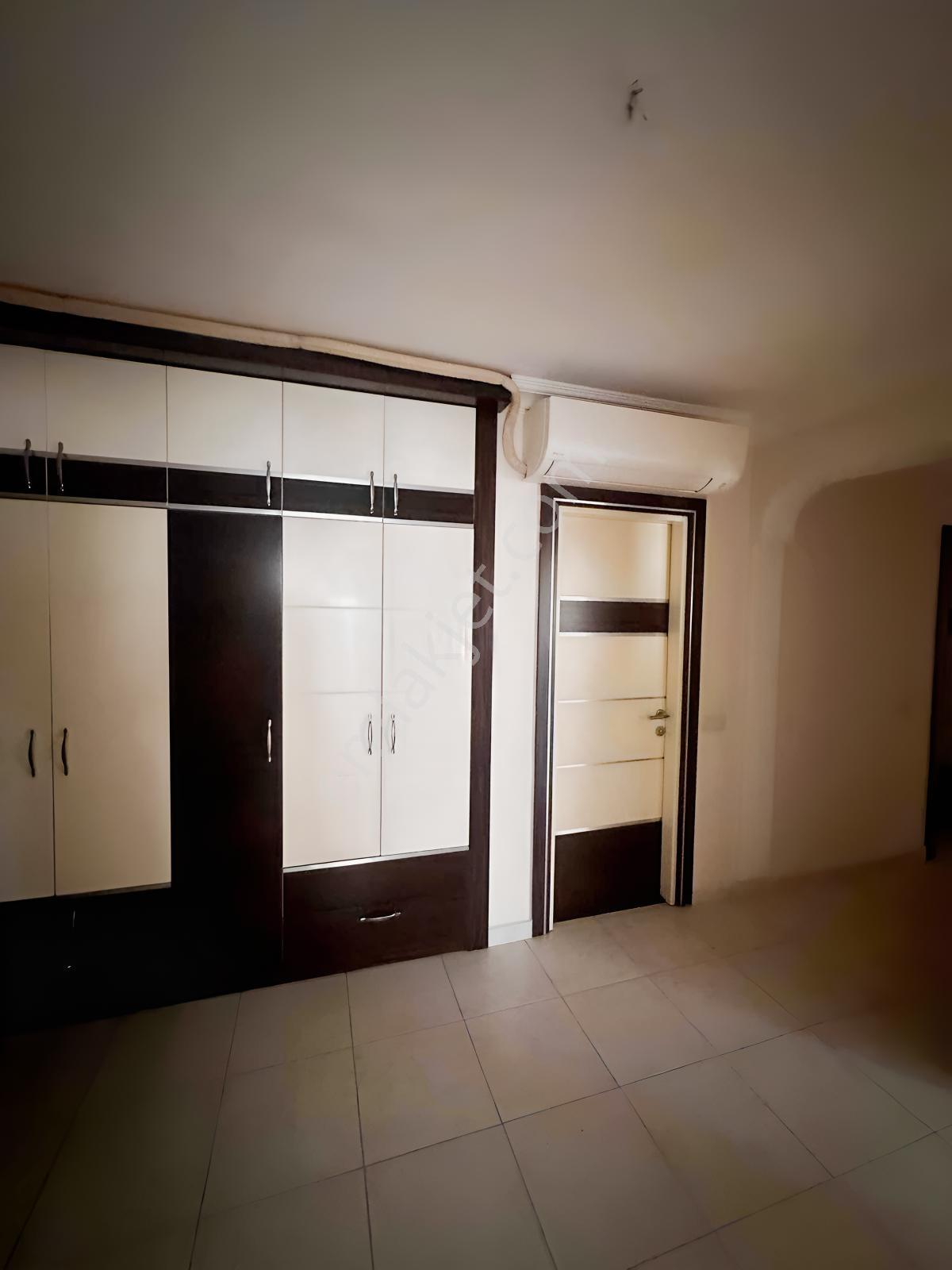 Meydankavağı Geniş Aydınlık 3 + 1 — fotoğraf 4