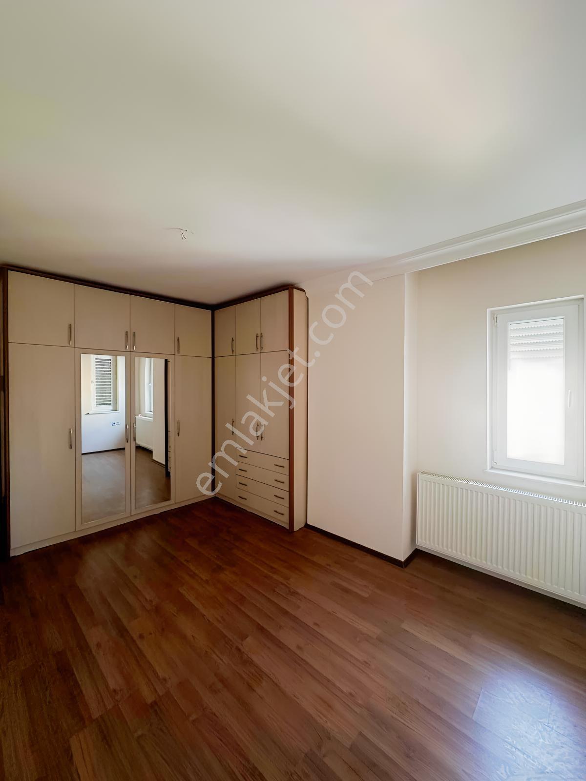 Meydankavağı Geniş Aydınlık 3 + 1 — fotoğraf 17