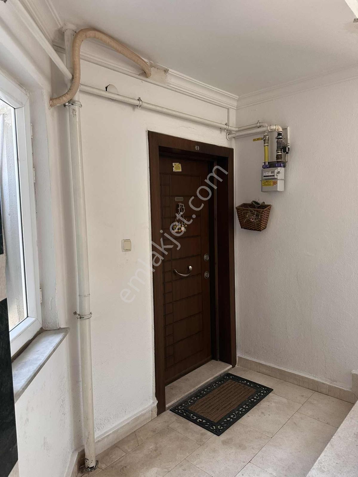 Meydankavağı Geniş Aydınlık 3 + 1 — fotoğraf 25