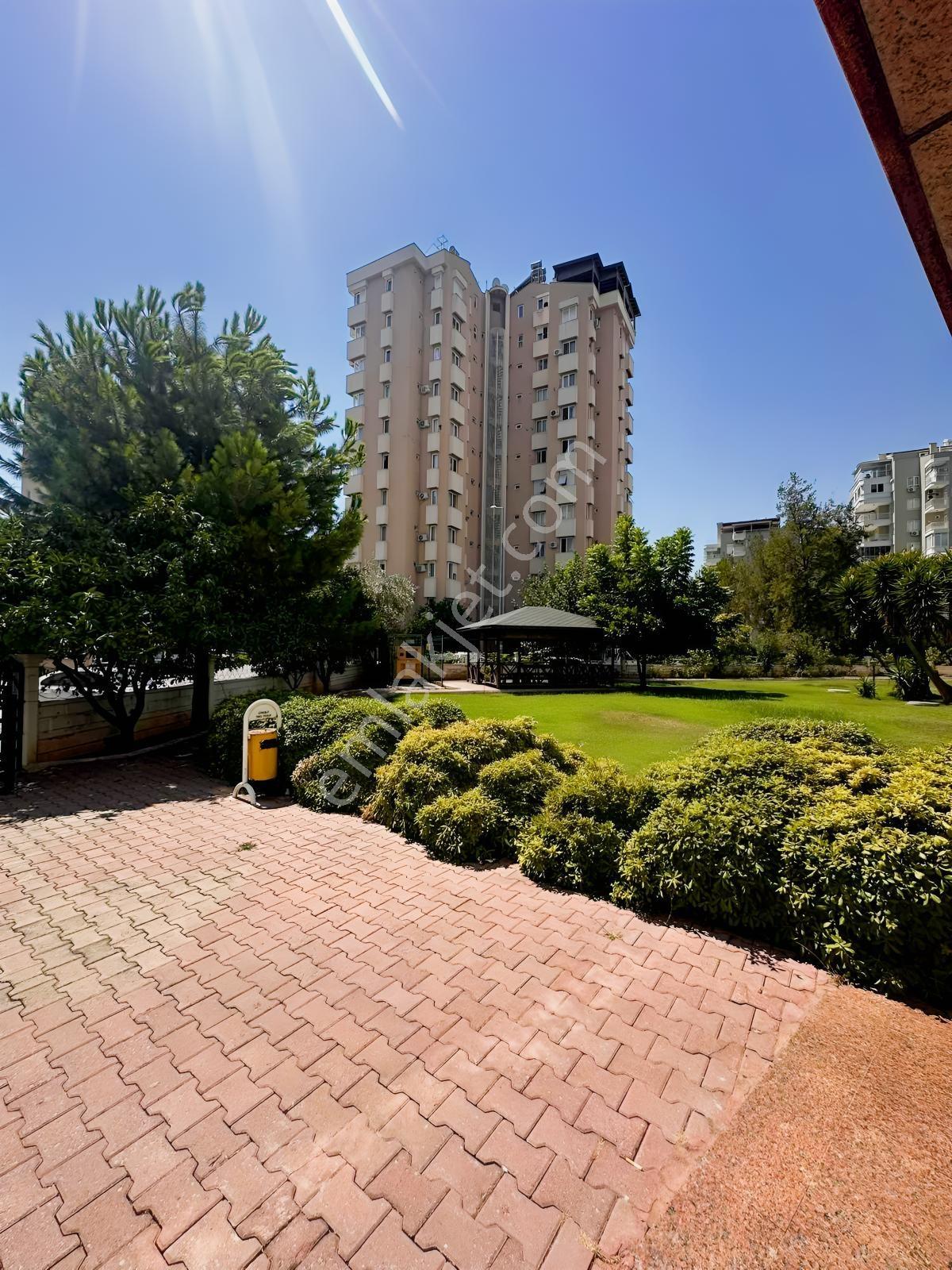 Meydankavağı Geniş Aydınlık 3 + 1 — fotoğraf 30