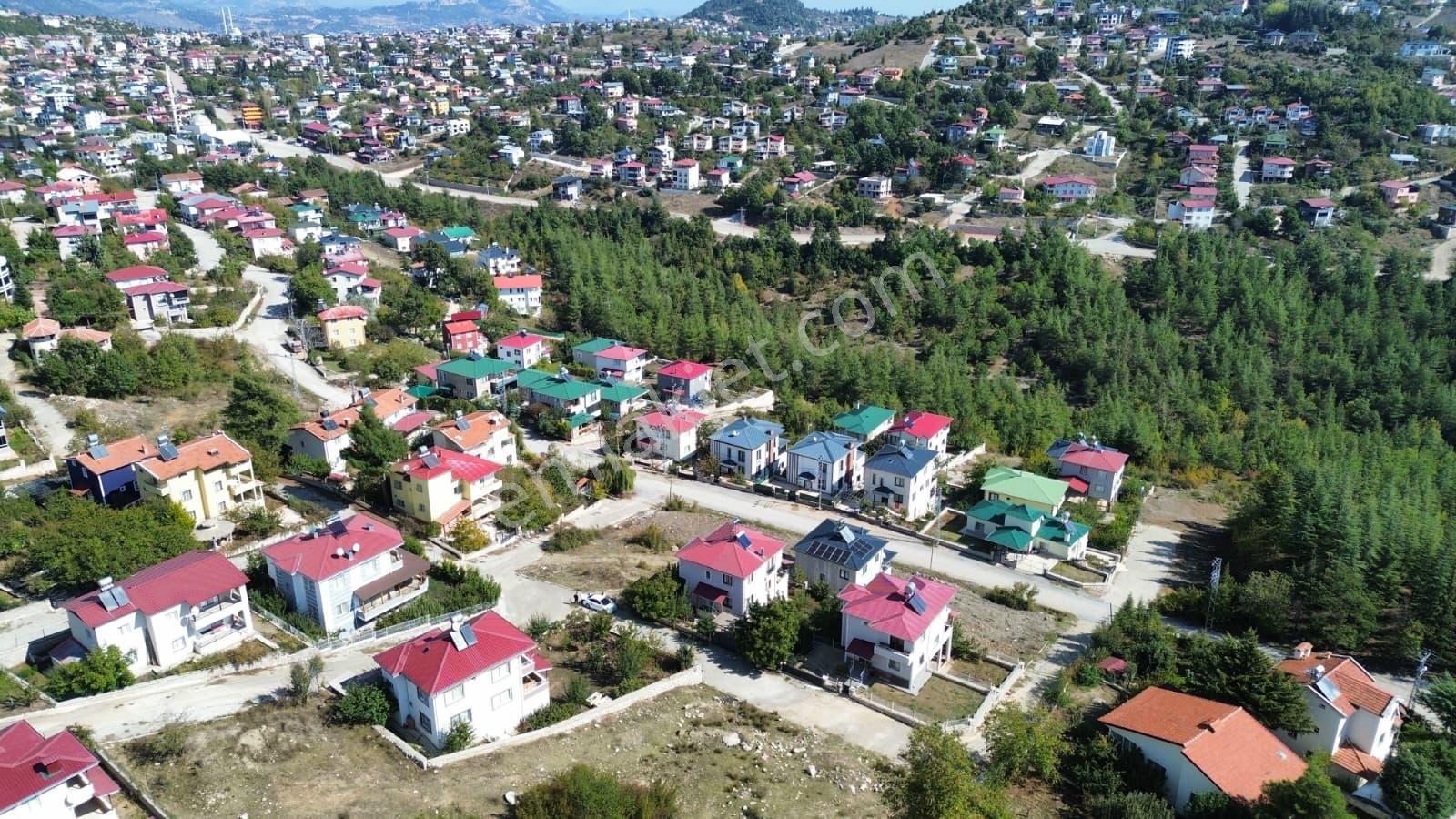Arveden Mersin Ayvagediği De Değerli Konumda Satılık Köşe Parse — fotoğraf 5