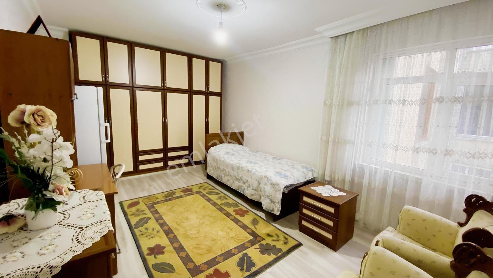 Ümit Emlak|eski Devlet Hastanesi Altı 3+1 Ara Kat 165m2 — fotoğraf 18