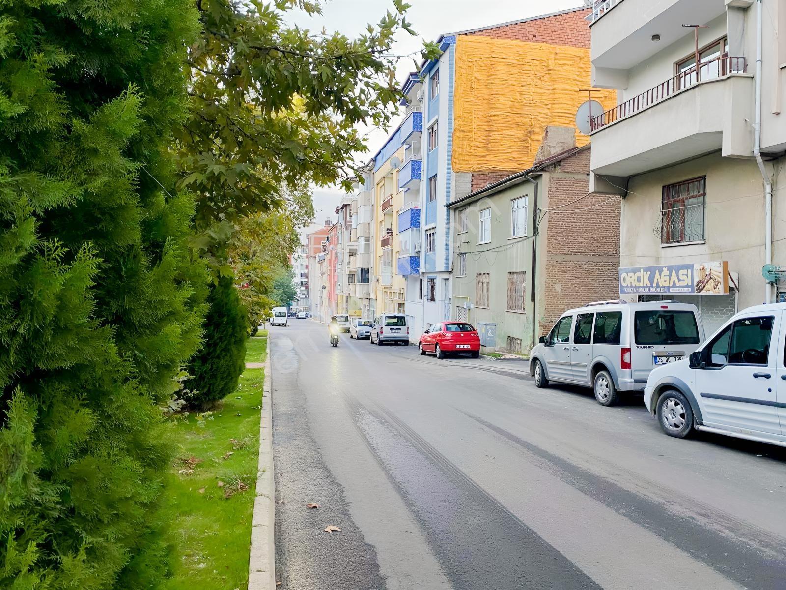 Ümit Emlak|eski Devlet Hastanesi Altı 3+1 Ara Kat 165m2 — fotoğraf 26