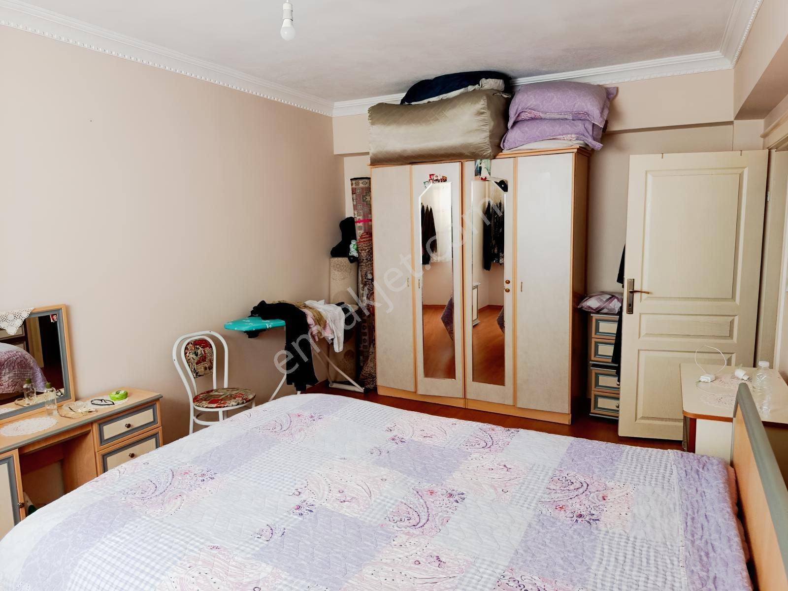 Yenicede Güney Cepheli Giriş Üstü 3+1 Satılık Daire — fotoğraf 28
