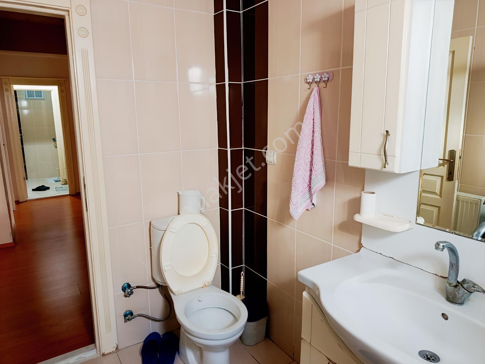 Yenicede Güney Cepheli Giriş Üstü 3+1 Satılık Daire — fotoğraf 31