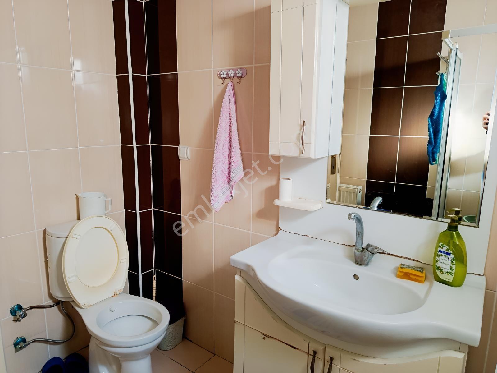 Yenicede Güney Cepheli Giriş Üstü 3+1 Satılık Daire — fotoğraf 32