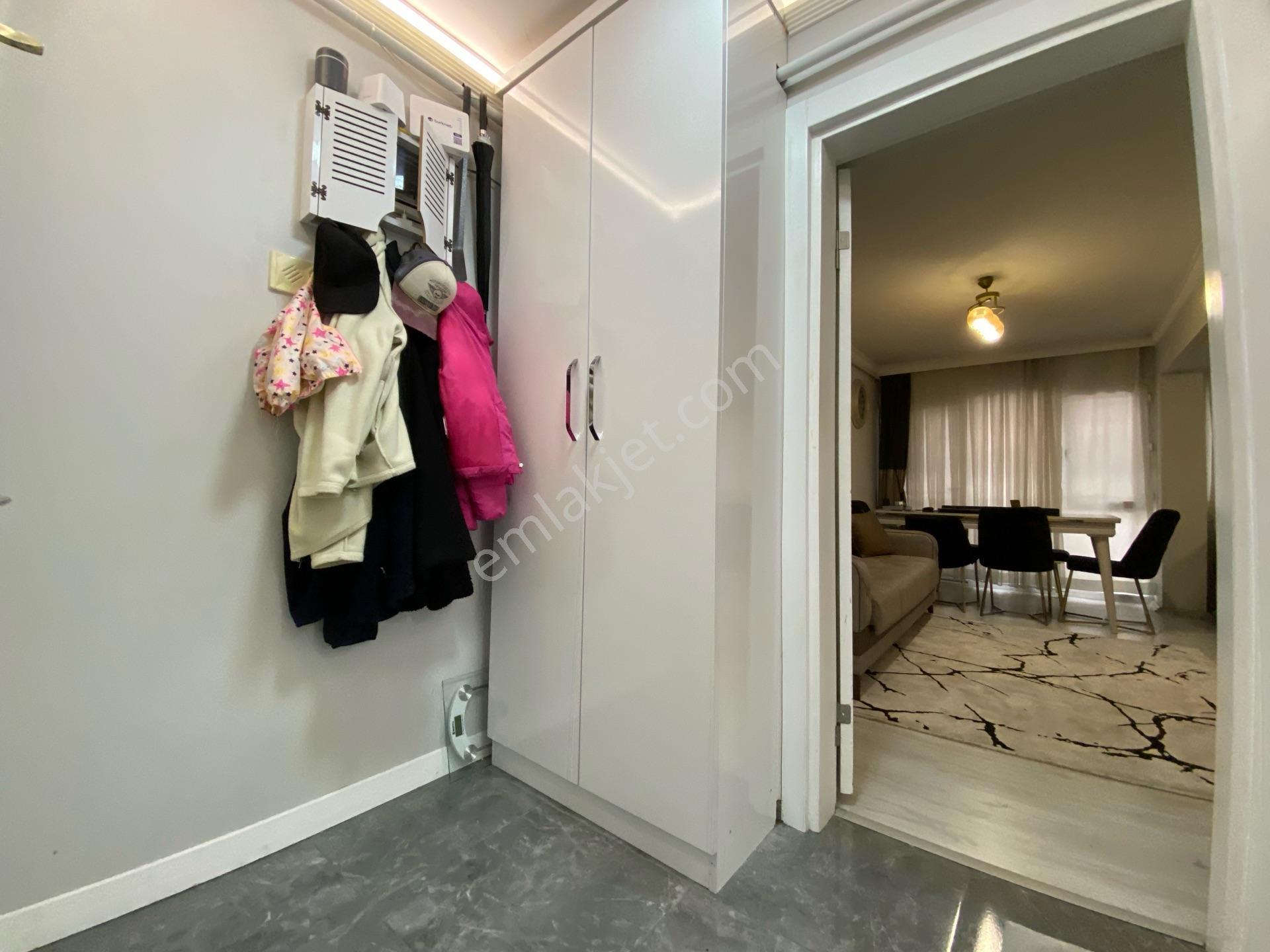 Akalından Geniş 2+1 Metro Yakını Satılık Full Bakımlı Daire — fotoğraf 8