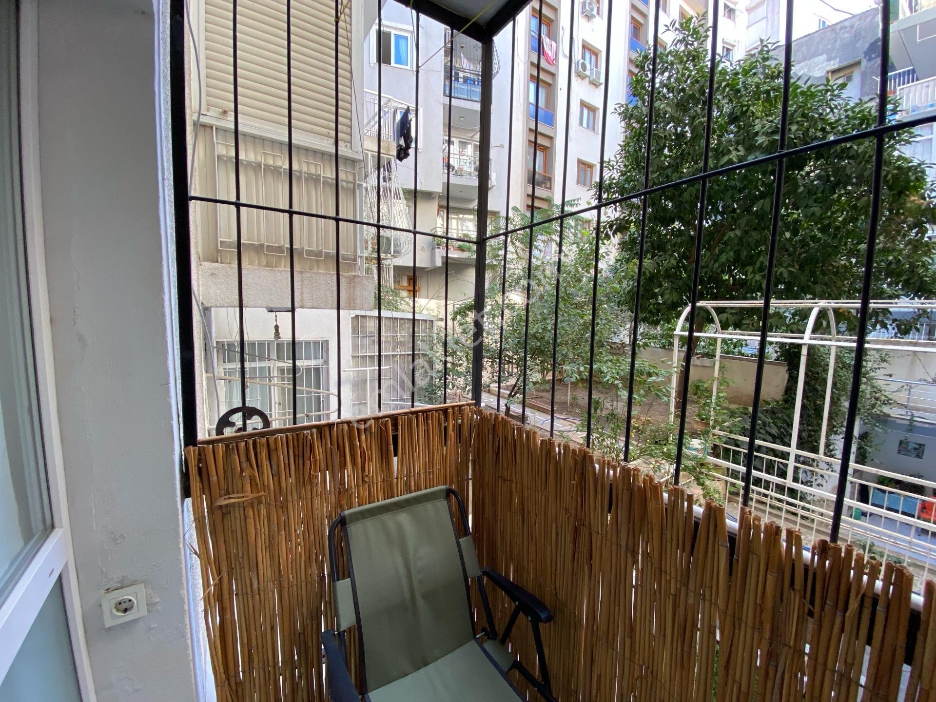 Akalından Geniş 2+1 Metro Yakını Satılık Full Bakımlı Daire — fotoğraf 32