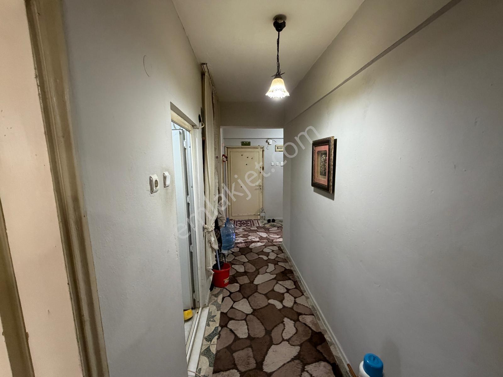 Konut Emlaktan Aydın Nazilli Şehir Merkezinde Satılık 3+1 Dair — fotoğraf 16