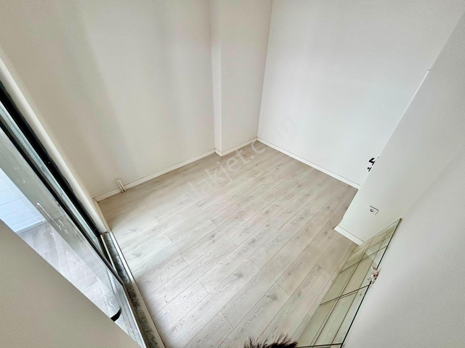꧁ay Emlaktan꧂akçay Güre Arasında Muhteşem Konumlu Bahçe Kullanımlı 2+1 Lüks Daire — fotoğraf 20