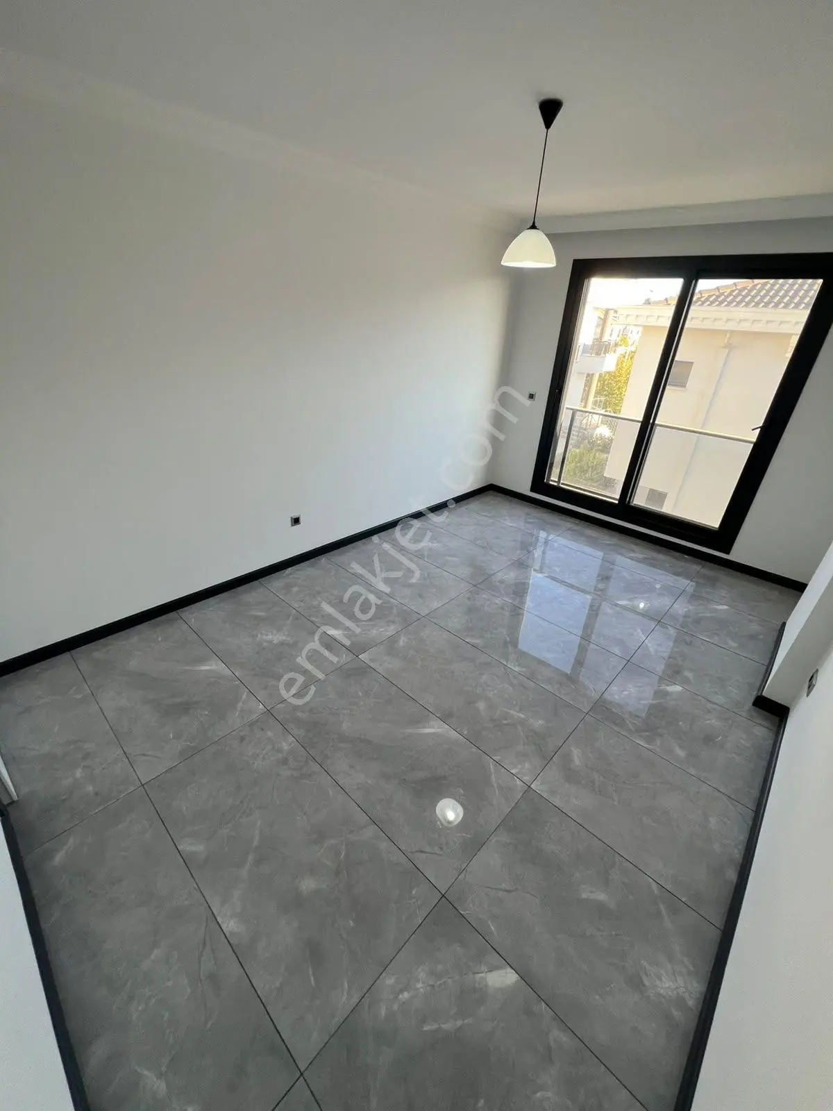 Aydın Didimde Havuzlu Satılık 3+1 Villa — fotoğraf 3