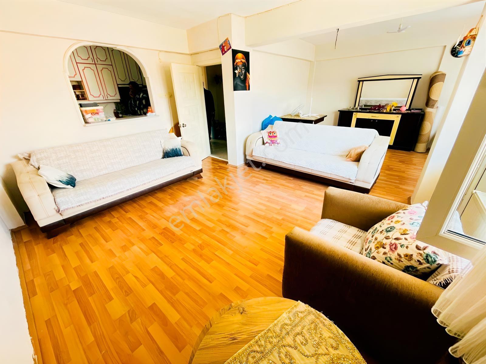 Özkan'Dan Merkezi Konumda Ara-Kat 110 M² 2+1 Satılık Daire