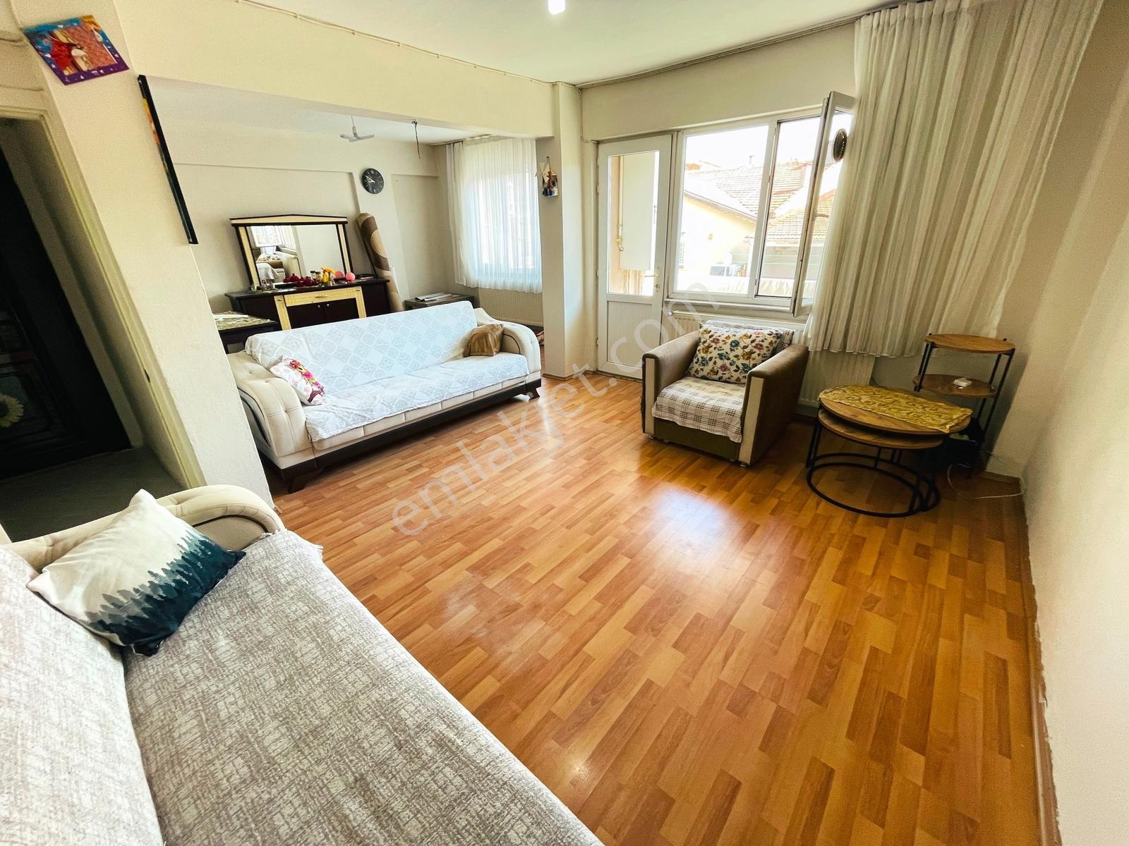 Özkan'dan Merkezi Konumda Ara-kat 110 M² 2+1 Satılık Daire — fotoğraf 5