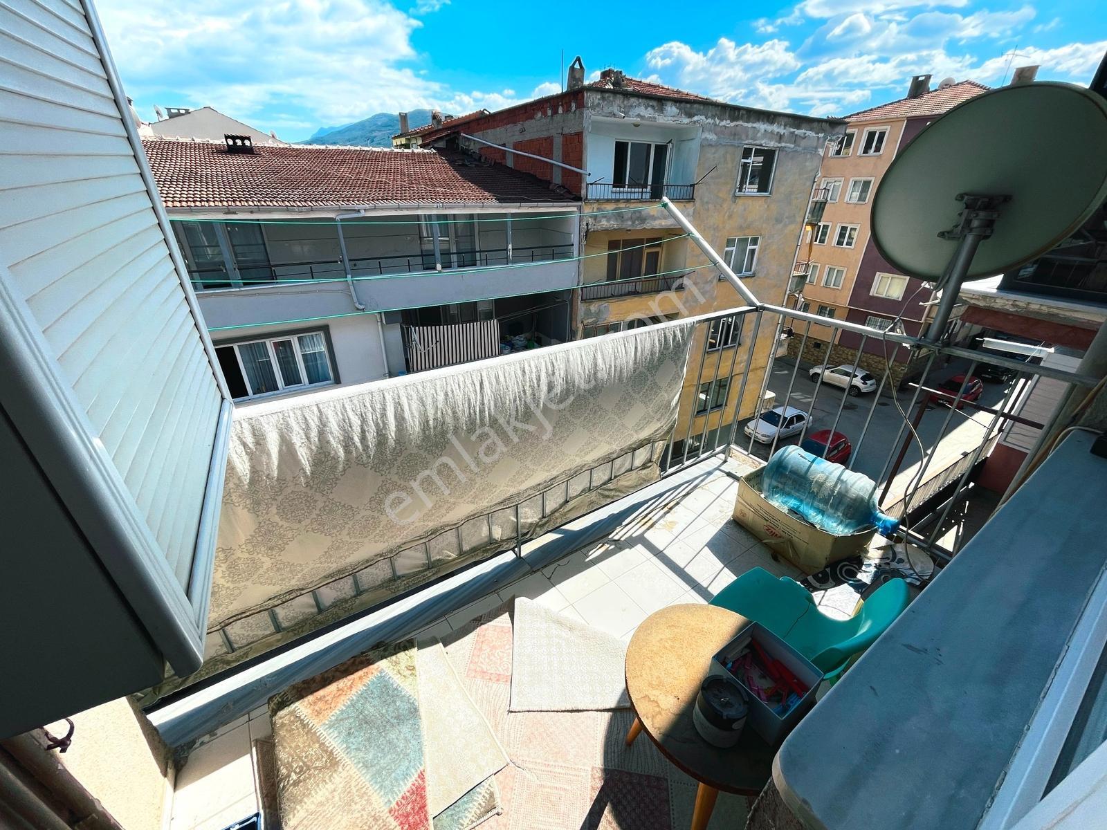 Özkan'dan Merkezi Konumda Ara-kat 110 M² 2+1 Satılık Daire — fotoğraf 6