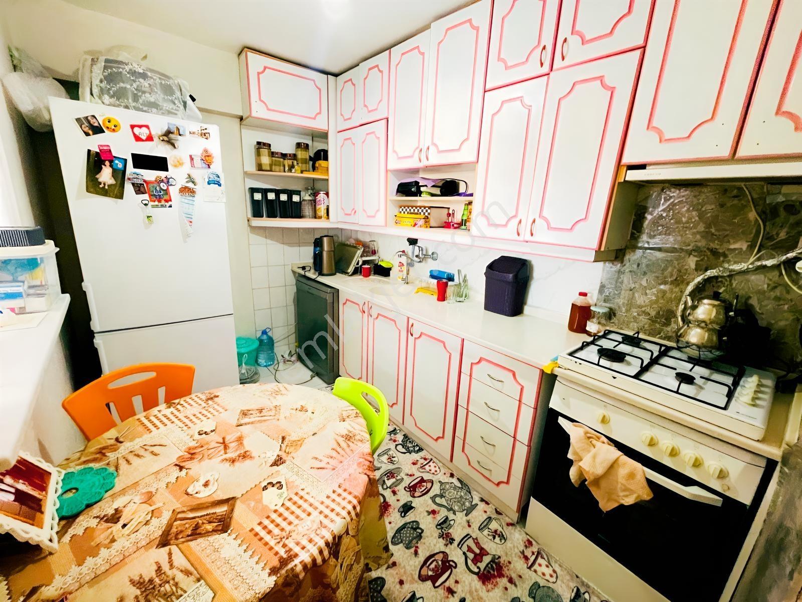 Özkan'dan Merkezi Konumda Ara-kat 110 M² 2+1 Satılık Daire — fotoğraf 9