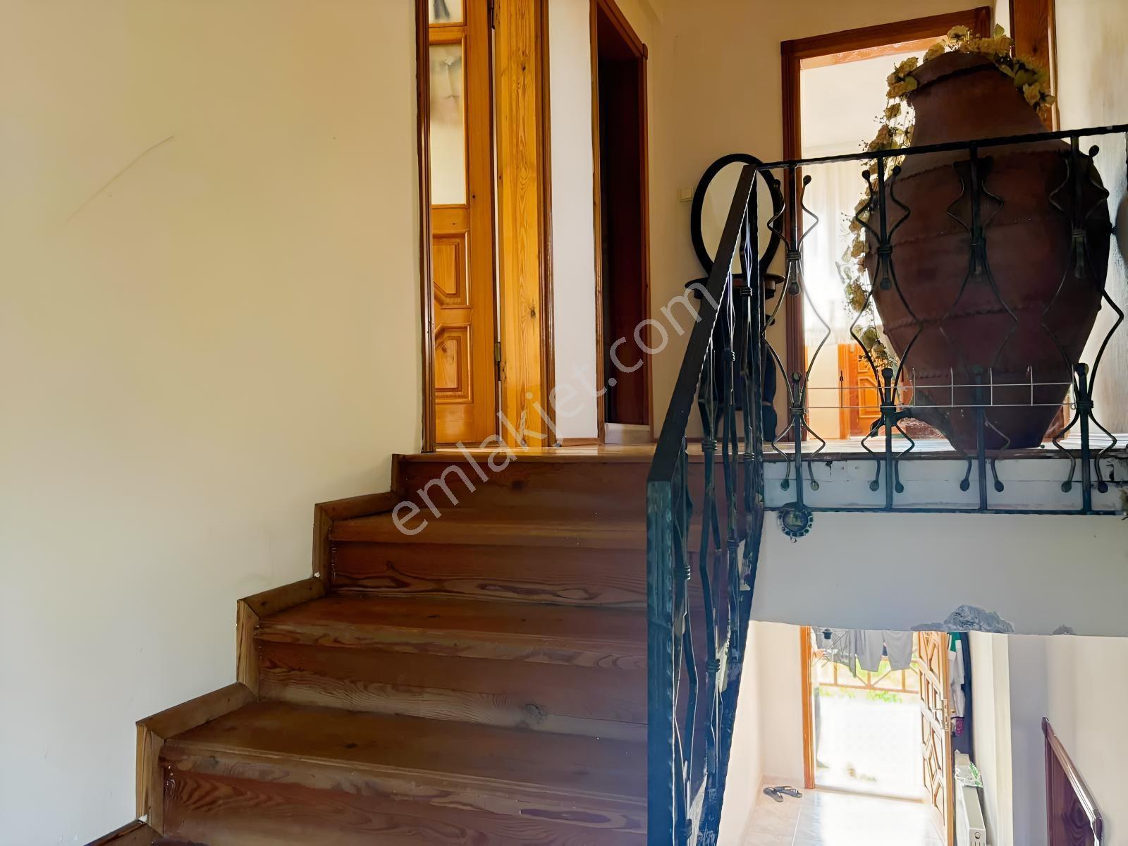 Mana Gayrimenkulden | Çileklide 1.338 M² Müstakil Ev — fotoğraf 10