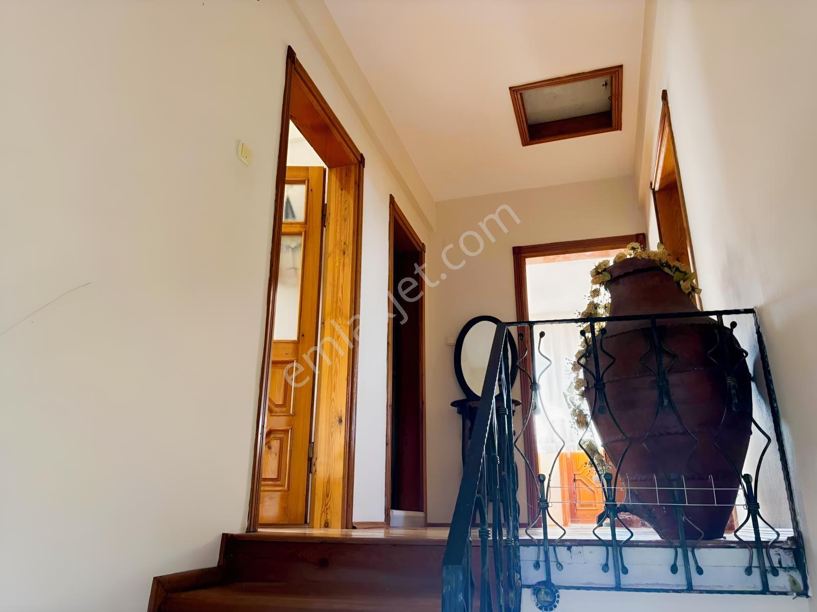 Mana Gayrimenkulden | Çileklide 1.338 M² Müstakil Ev — fotoğraf 11