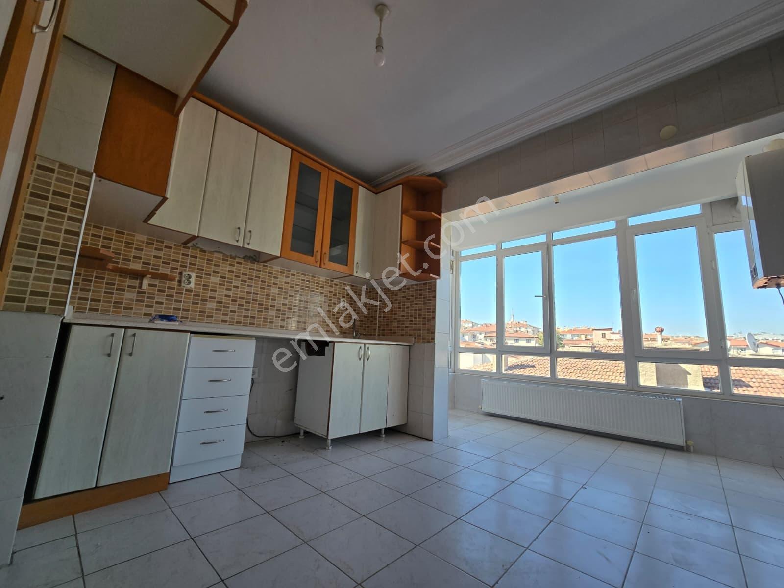 Çankaya Öveçler'de 330m² Dubleks 6+1,otoparklı Ve Boyalı Dubleks — fotoğraf 7